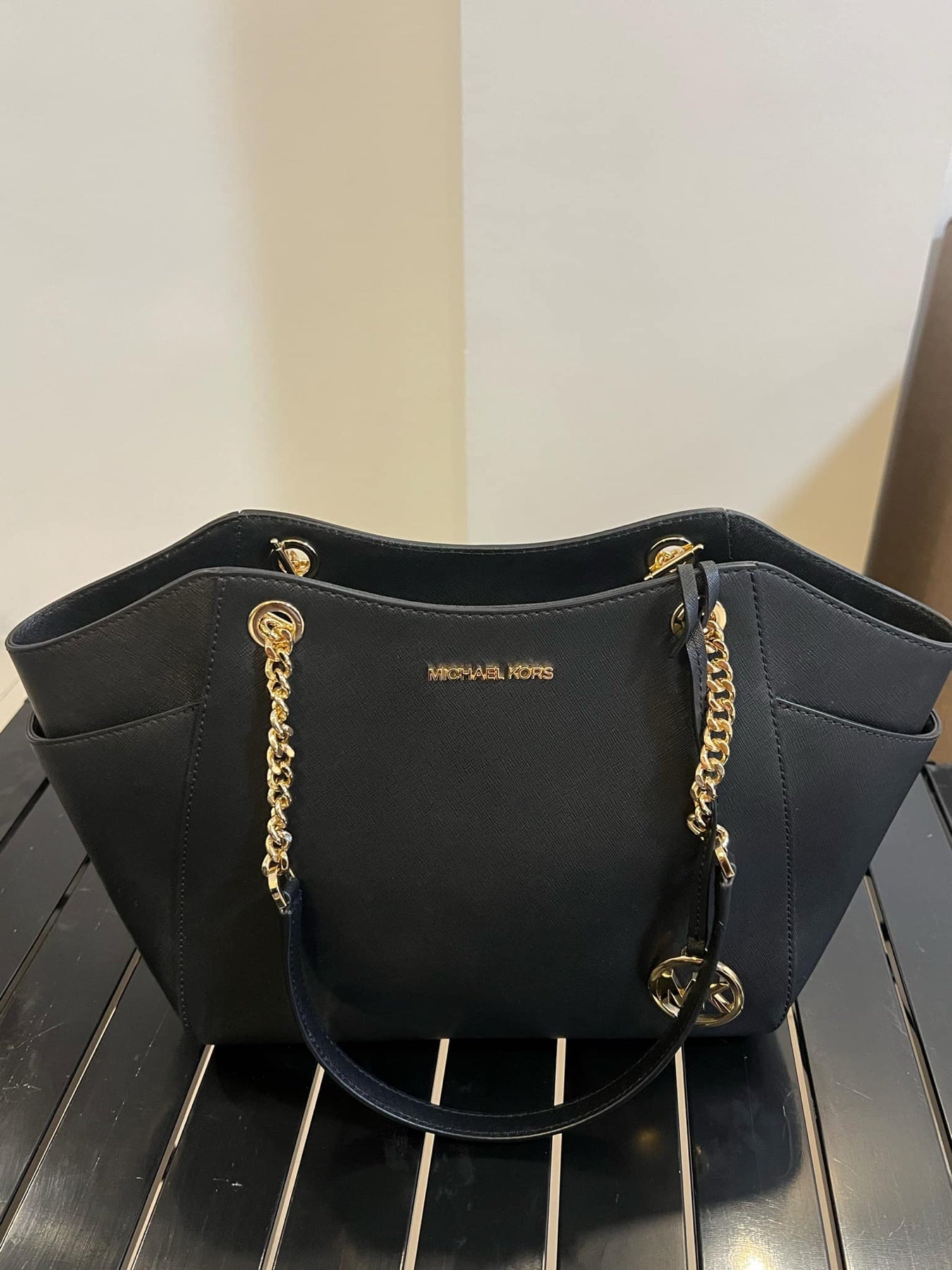 ORIG Preloved MK Jet Set Large Saffiano Leather Shoulder Bag Black