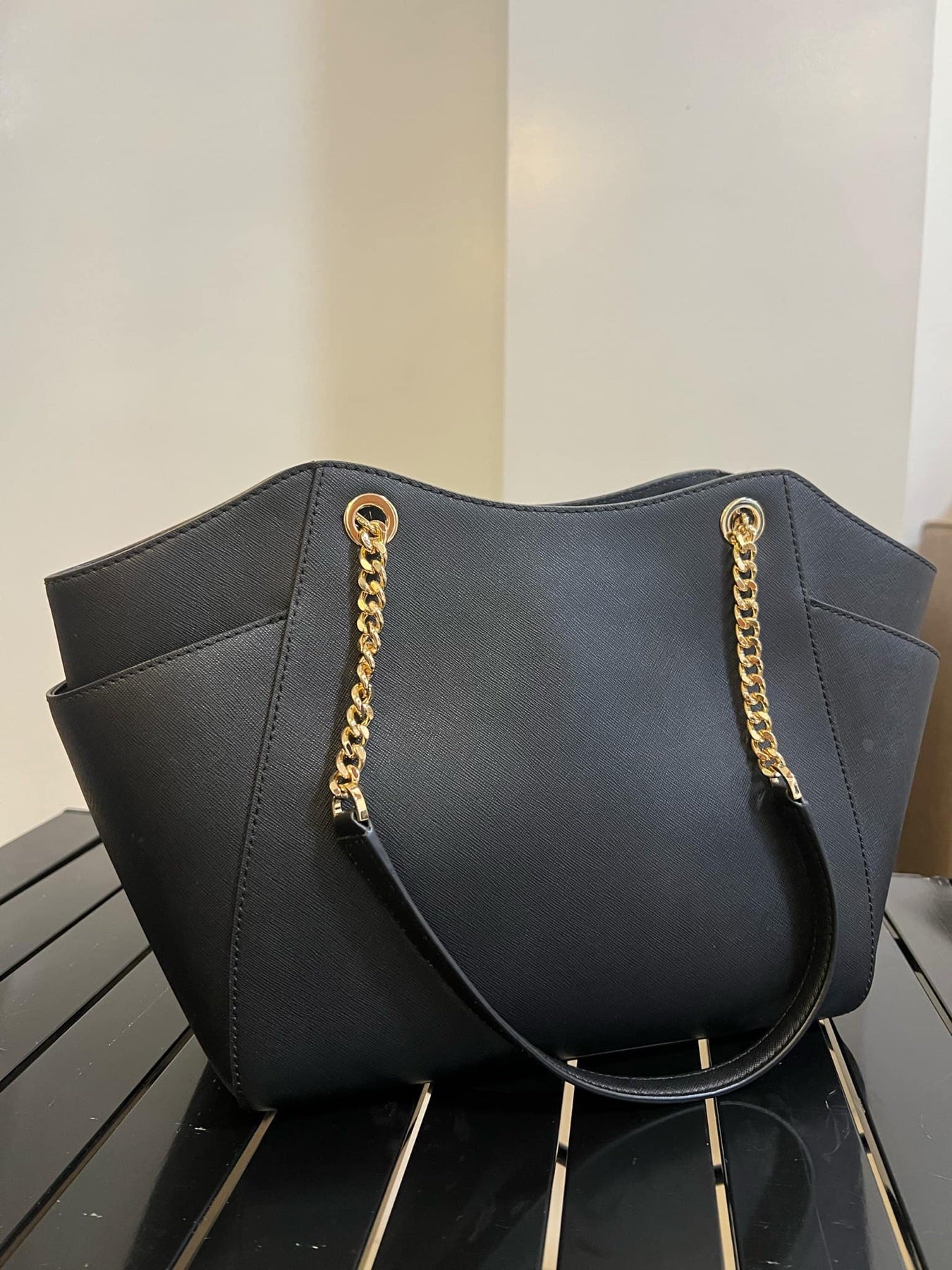 ORIG Preloved MK Jet Set Large Saffiano Leather Shoulder Bag Black