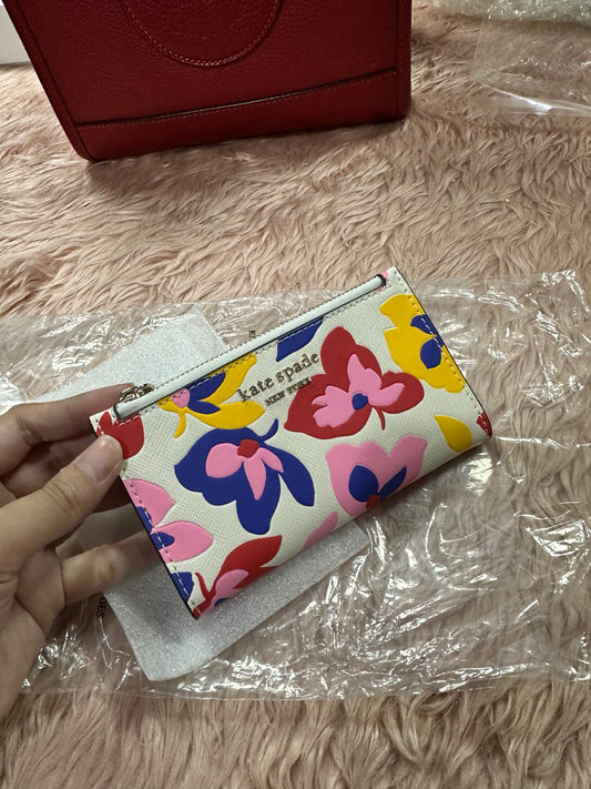 ORIG & IMPORTED KS Retail Spencer Summer Flower Embossed Small Slim Bifold Wallet