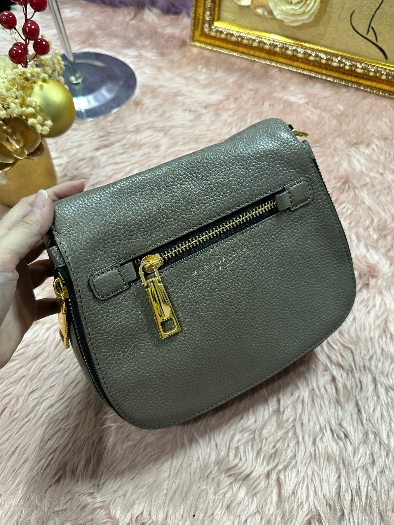 AUTHENTIC/ORIGINAL Preloved MJ Nomad Pebbled Leather Bag with Thick Strap Brown