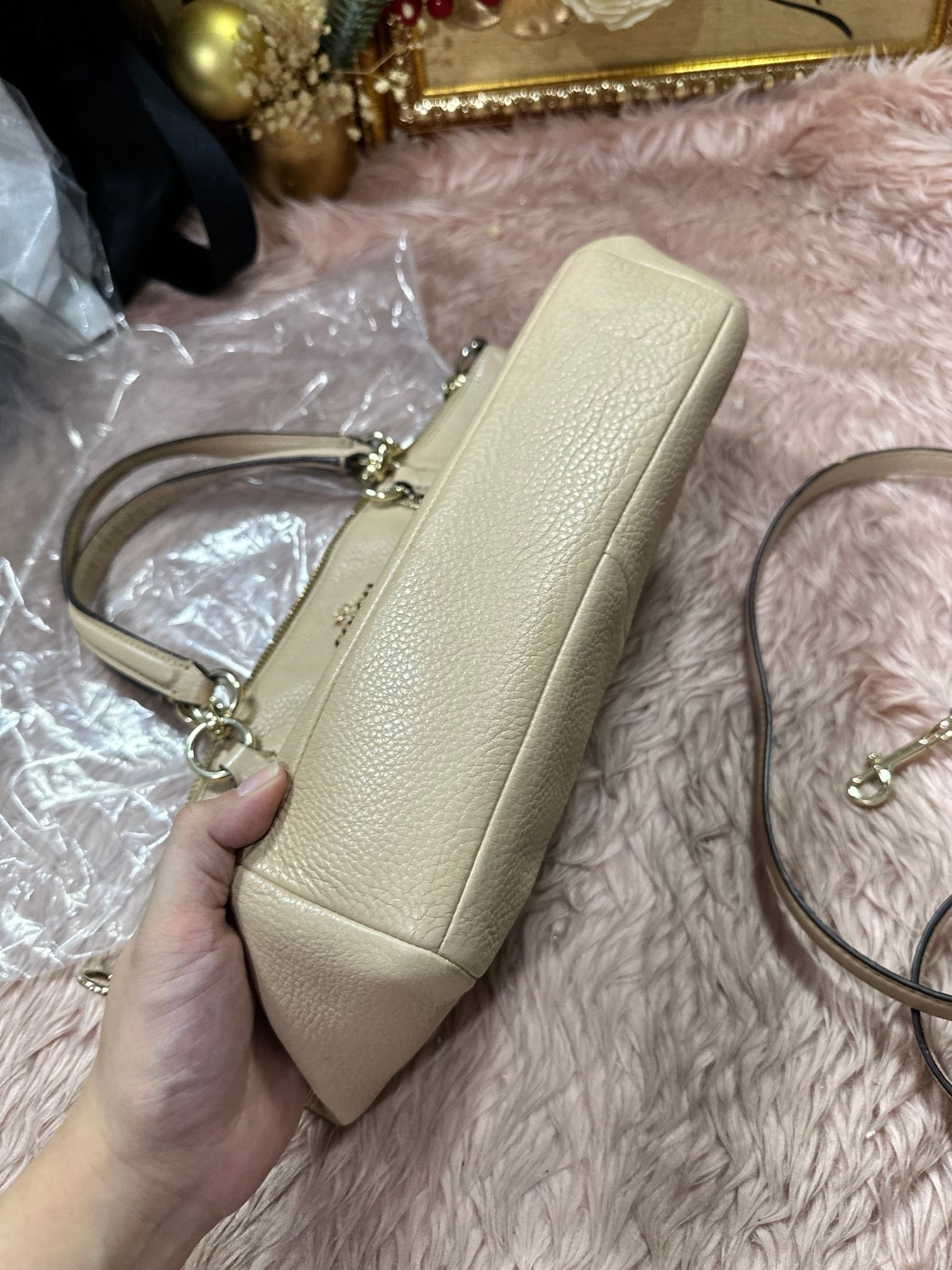 ORIG Preloved COACH Small Kelsey Satchel Beige Bag