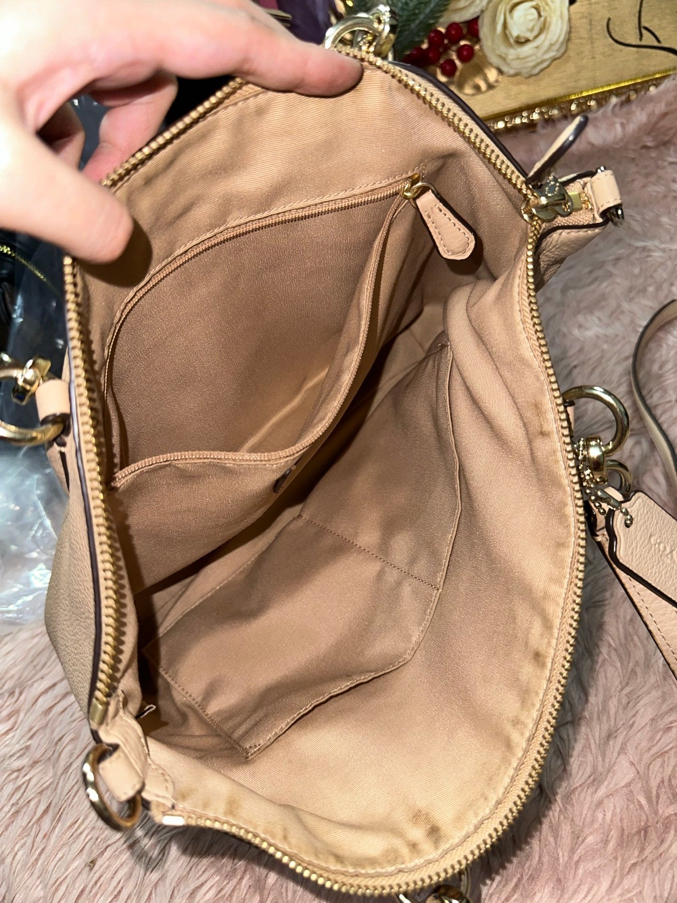 ORIG Preloved COACH Small Kelsey Satchel Beige Bag