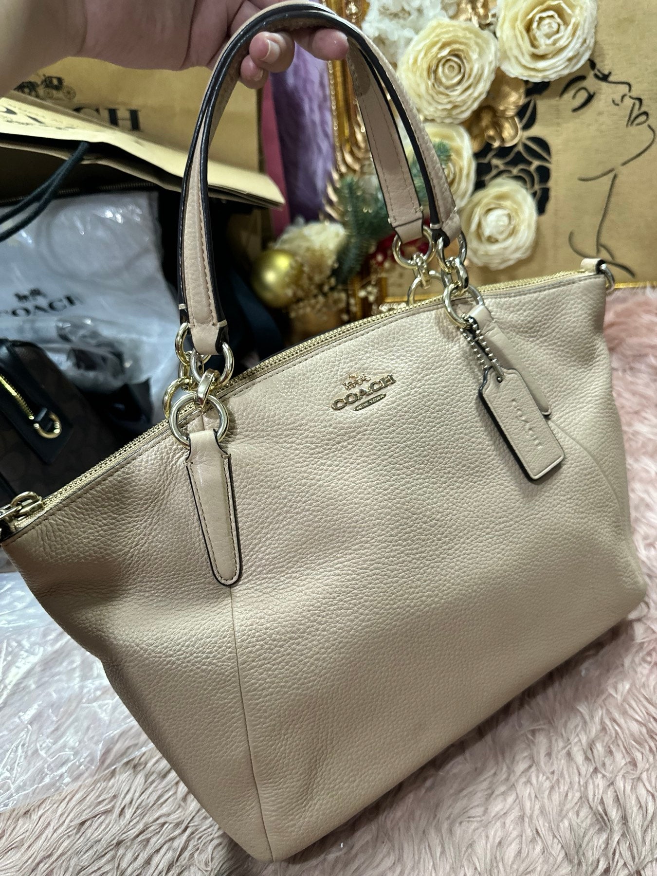 ORIG Preloved COACH Small Kelsey Satchel Beige Bag