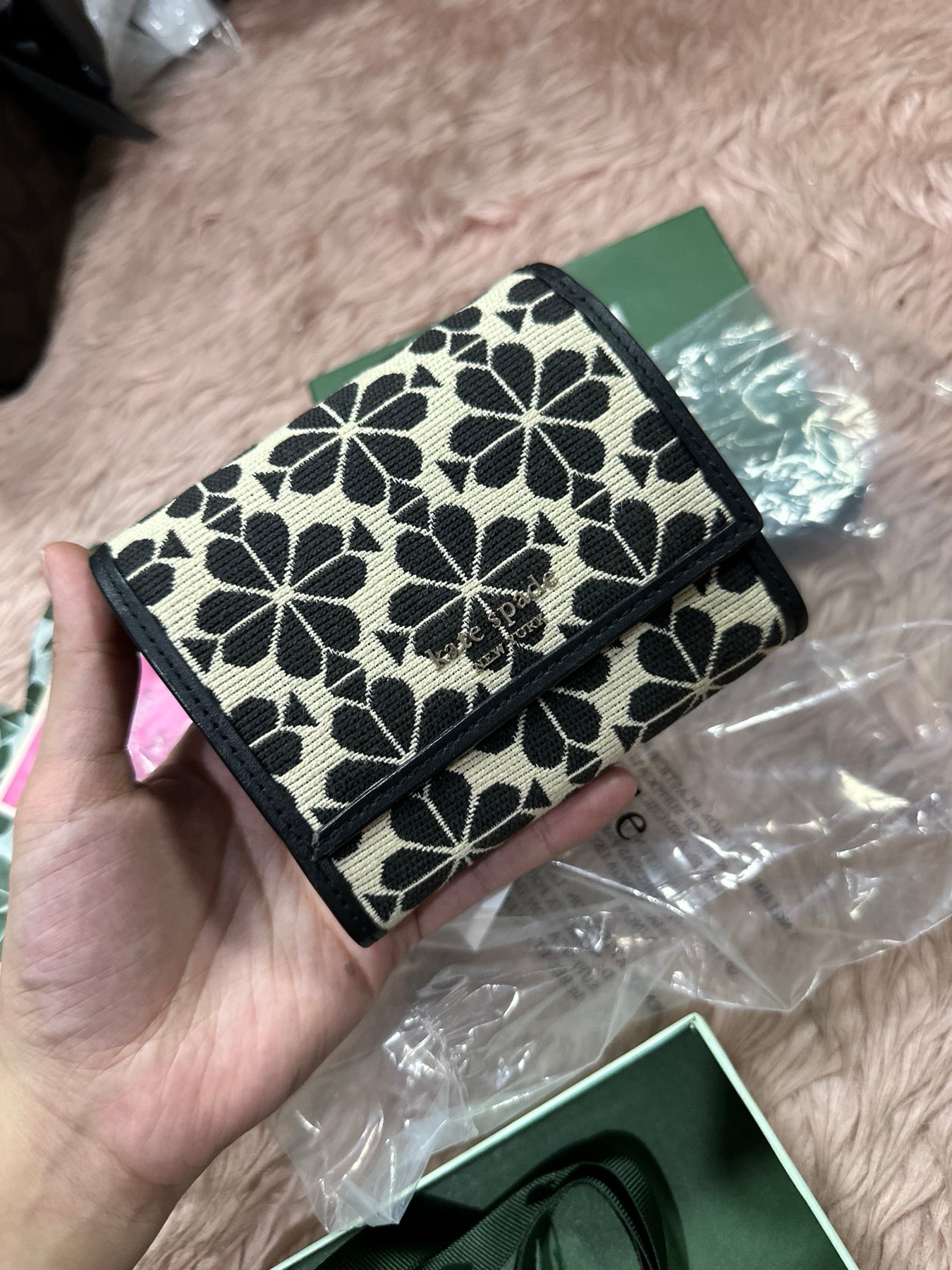 ORIG Preloved Kate Spade KS Spade flower jacquard small zip wallet bifold retail wallet