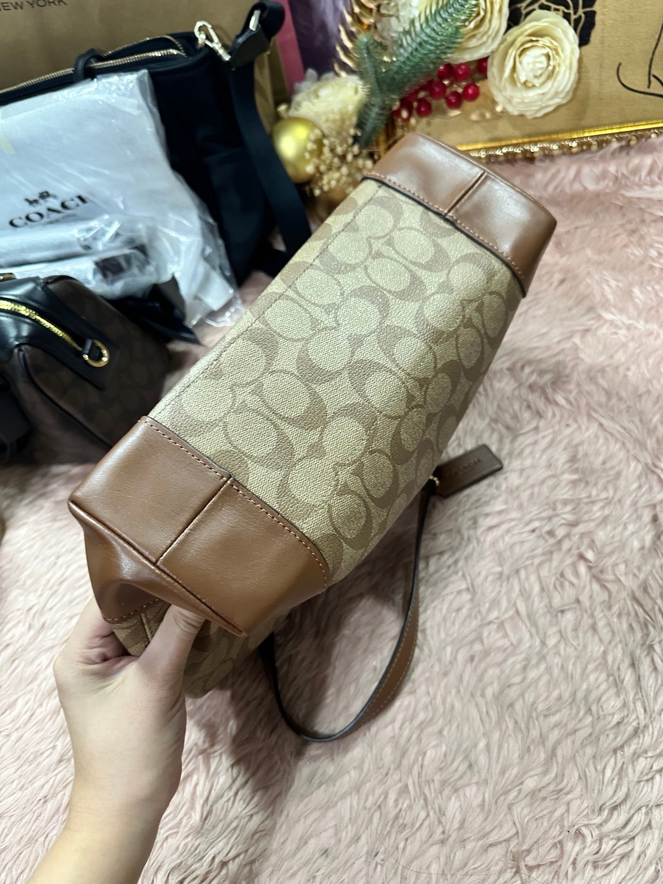 ORIG & IMPORTED COACH Zip Top Tote In Signature Canvas Khaki Brown Bag