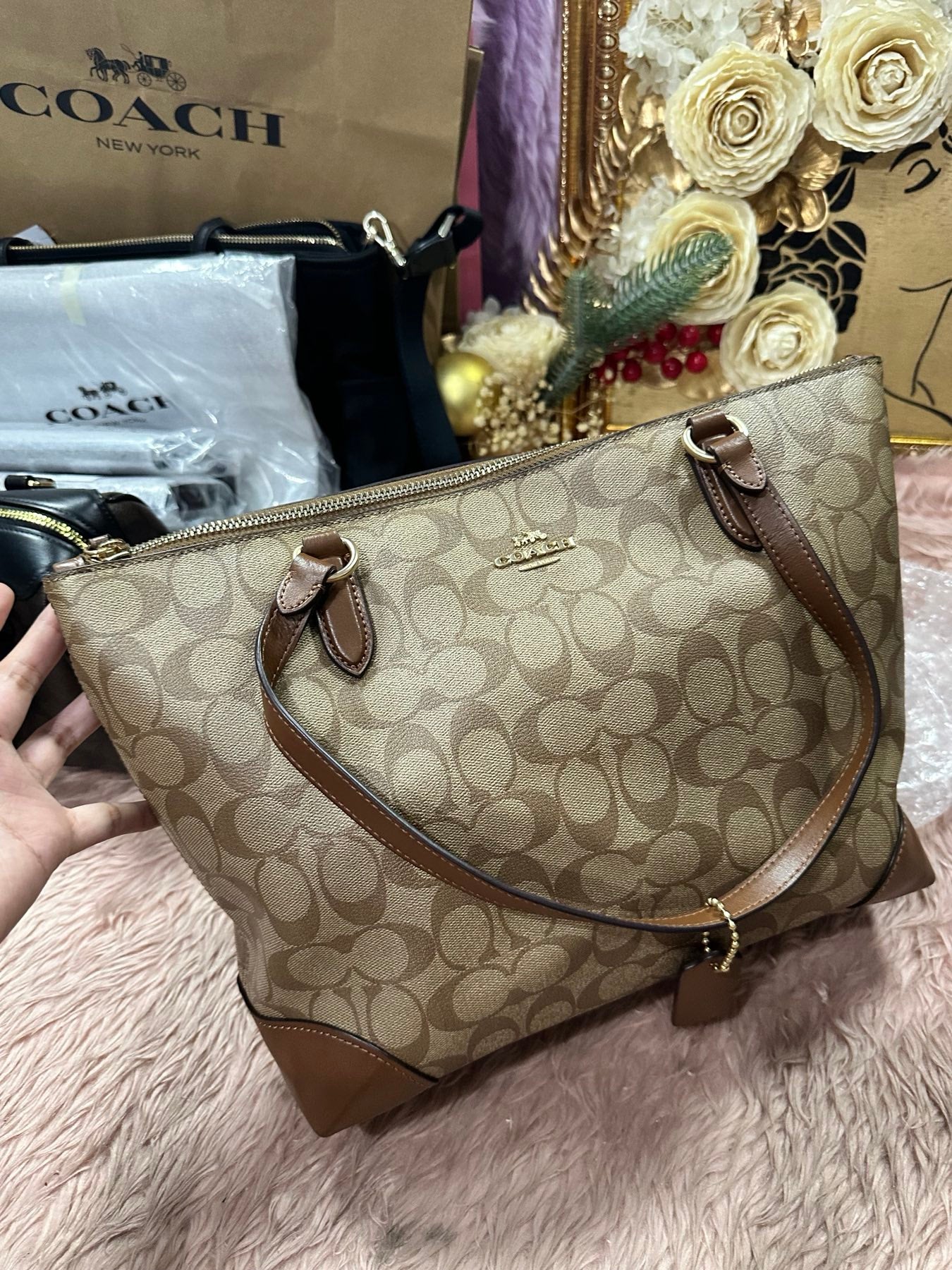 ORIG & IMPORTED COACH Zip Top Tote In Signature Canvas Khaki Brown Bag