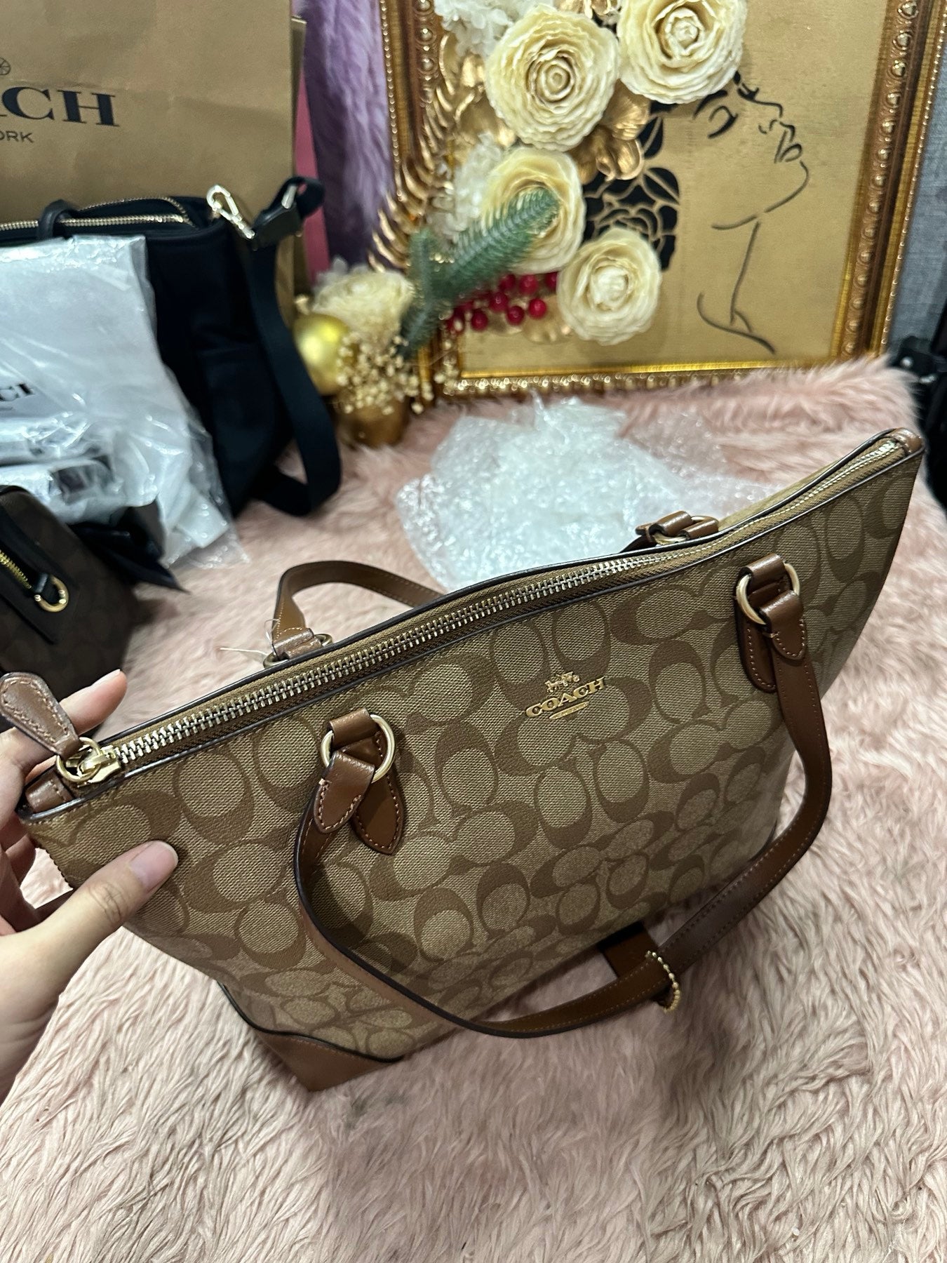 ORIG & IMPORTED COACH Zip Top Tote In Signature Canvas Khaki Brown Bag