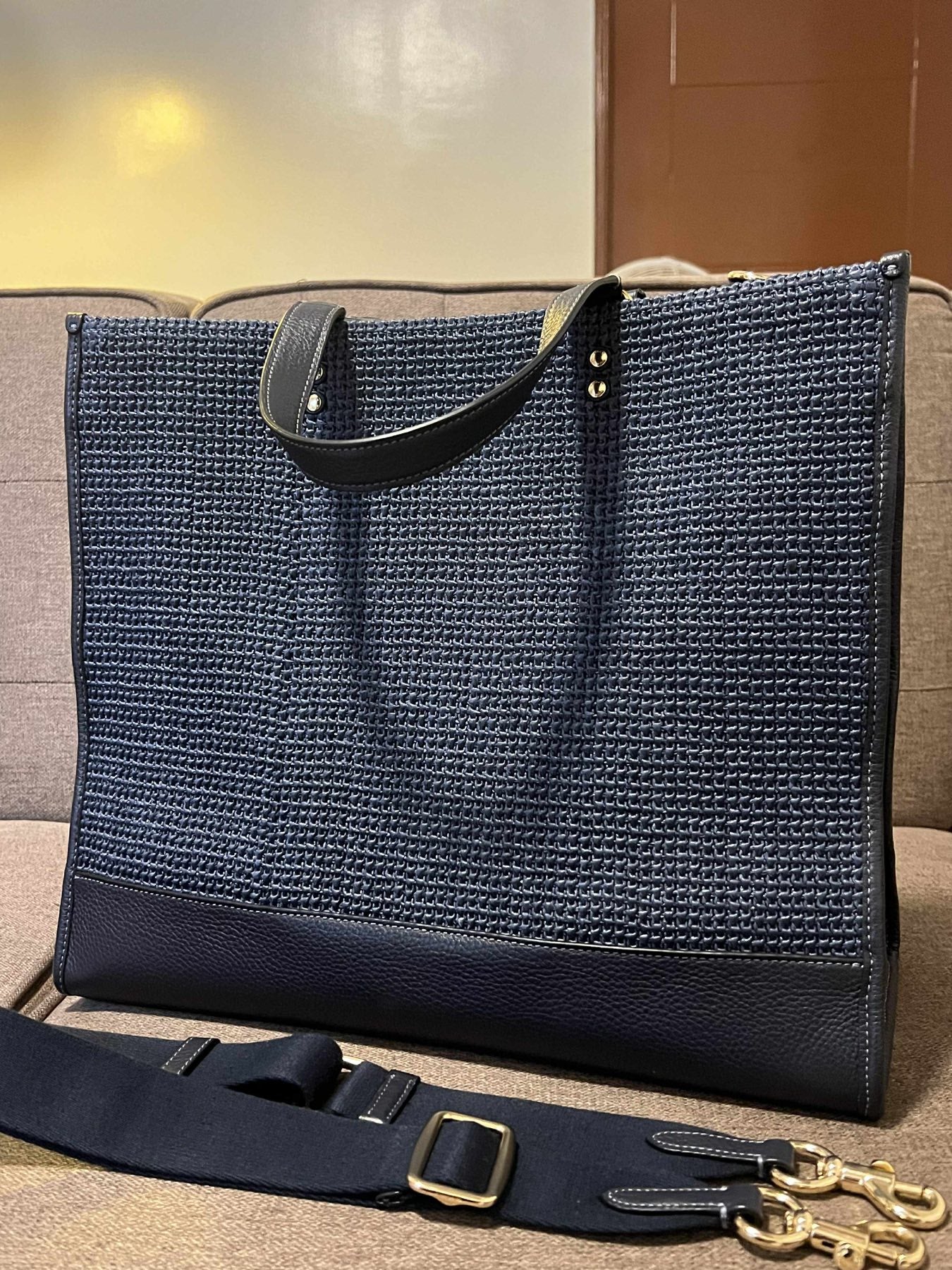 ORIG Preloved Coach Dempsey Tote Large Blue Bag 40 With Coach Patch