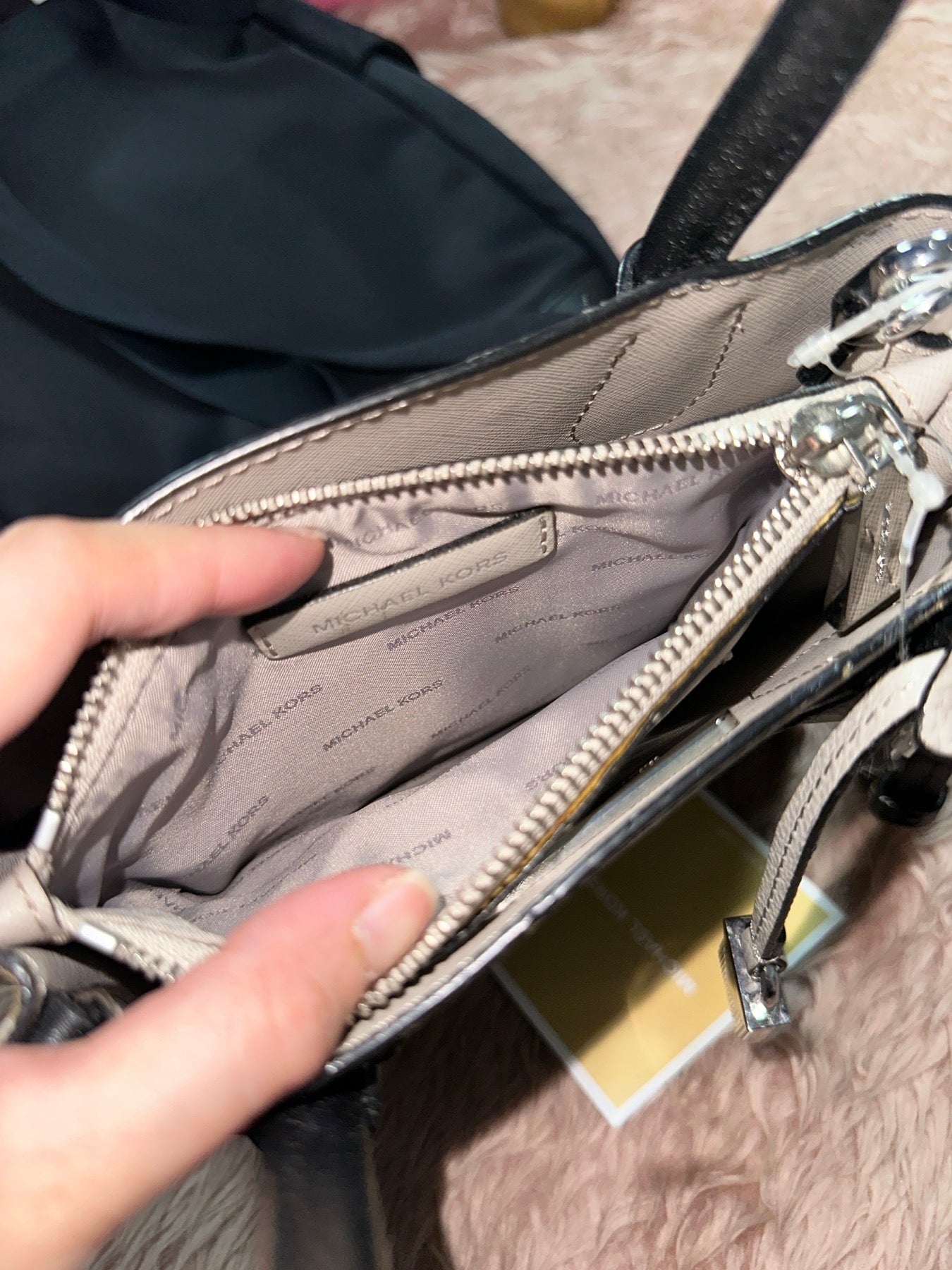 ORIG Preloved MICHAEL KORS MK Mercer Medium ColorBlock Saffiano Leather Crossbody Bag Gray