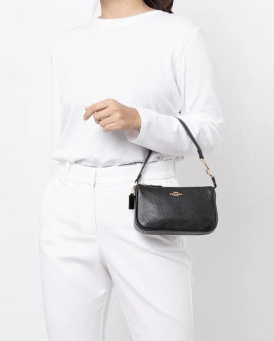 ORIG Preloved RARE Coach Nolita 19 Pebbled Black Wristlet Small Bag