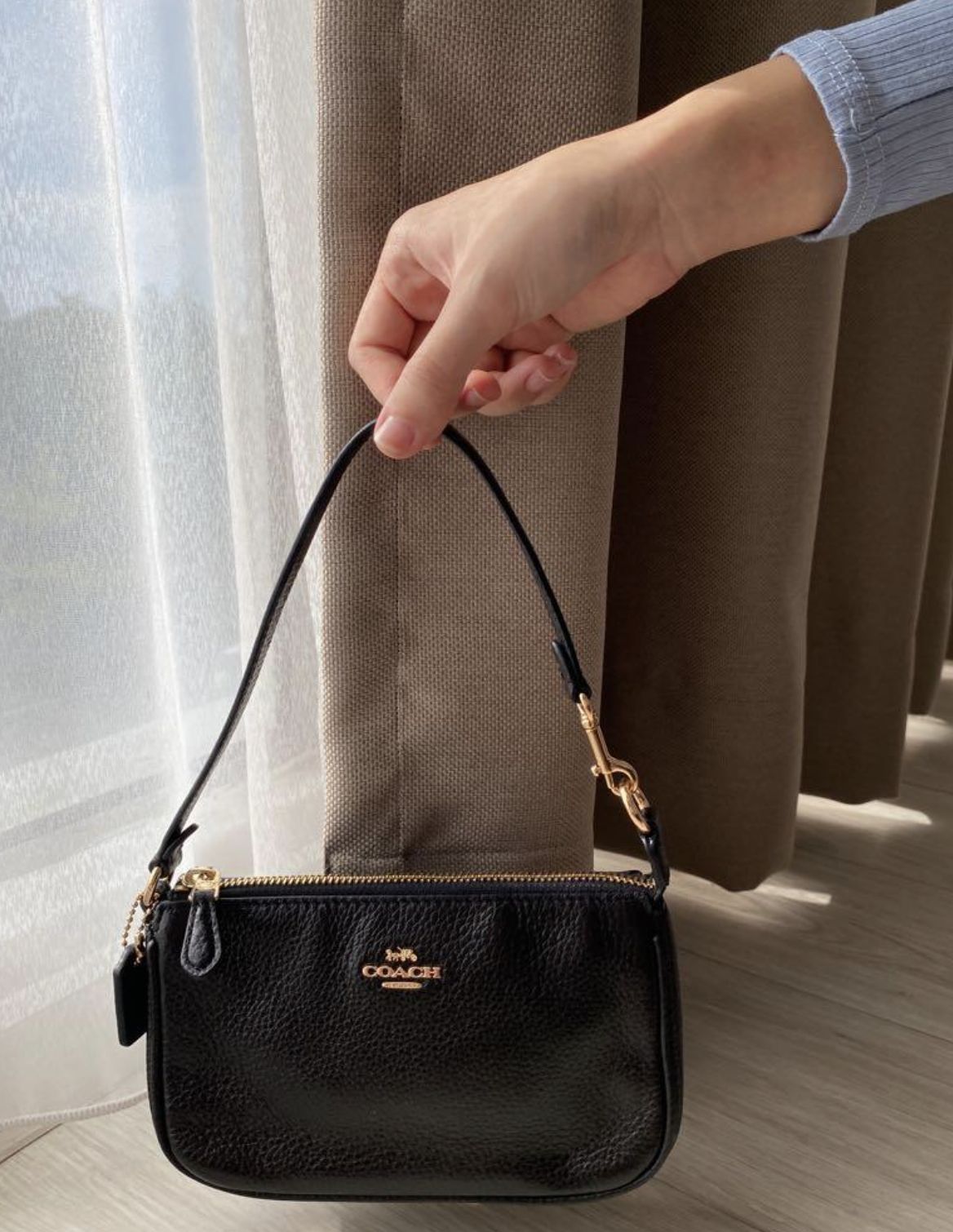 ORIG Preloved RARE Coach Nolita 19 Pebbled Black Wristlet Small Bag