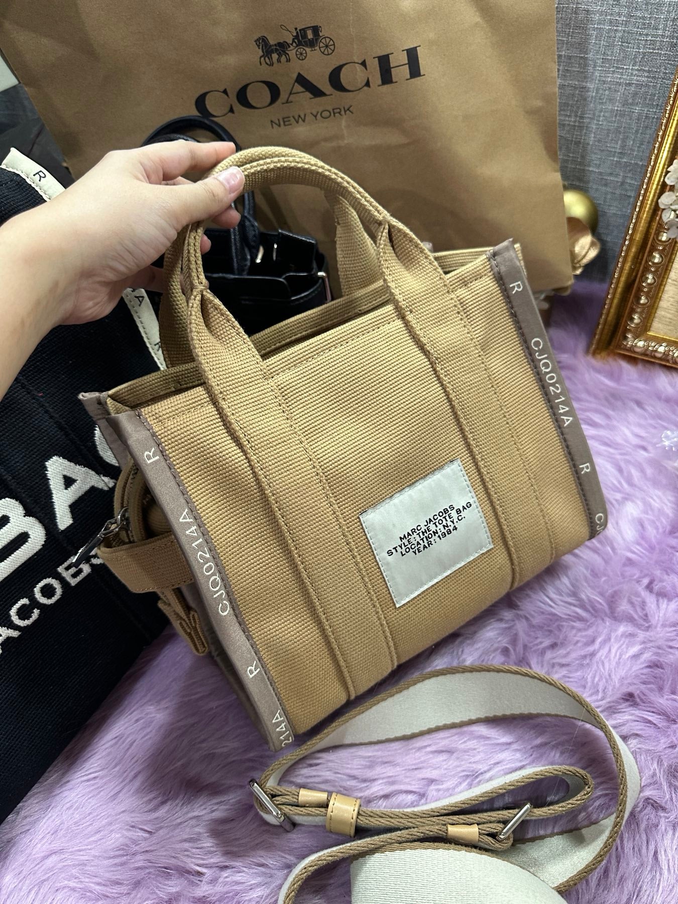 ORIG Preloved Marc Jacobs MJ The Jacquard Small Tote Bag Camel Brown