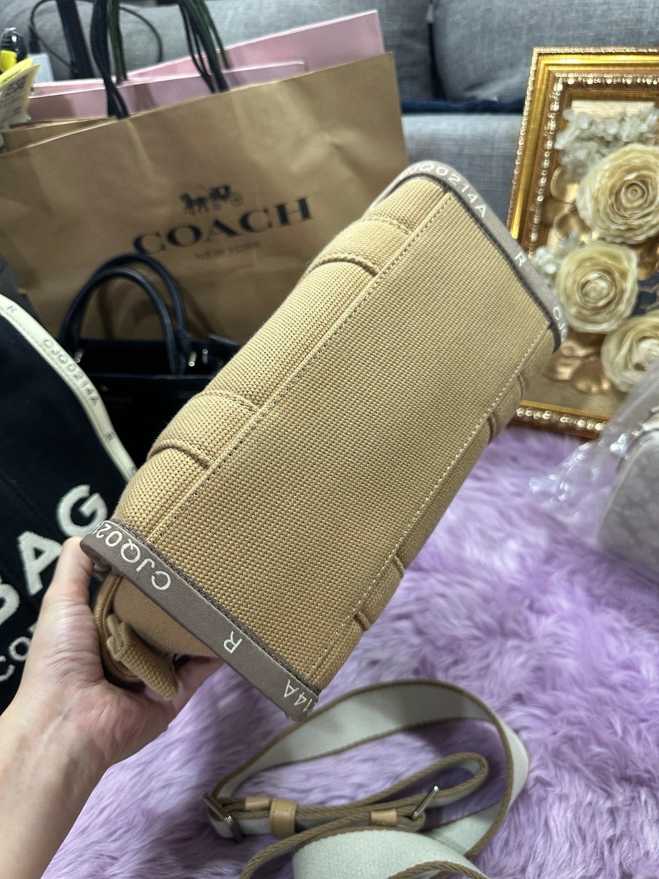 ORIG Preloved Marc Jacobs MJ The Jacquard Small Tote Bag Camel Brown
