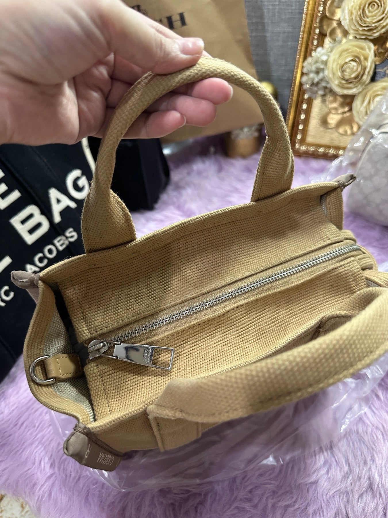 ORIG Preloved Marc Jacobs MJ The Jacquard Small Tote Bag Camel Brown
