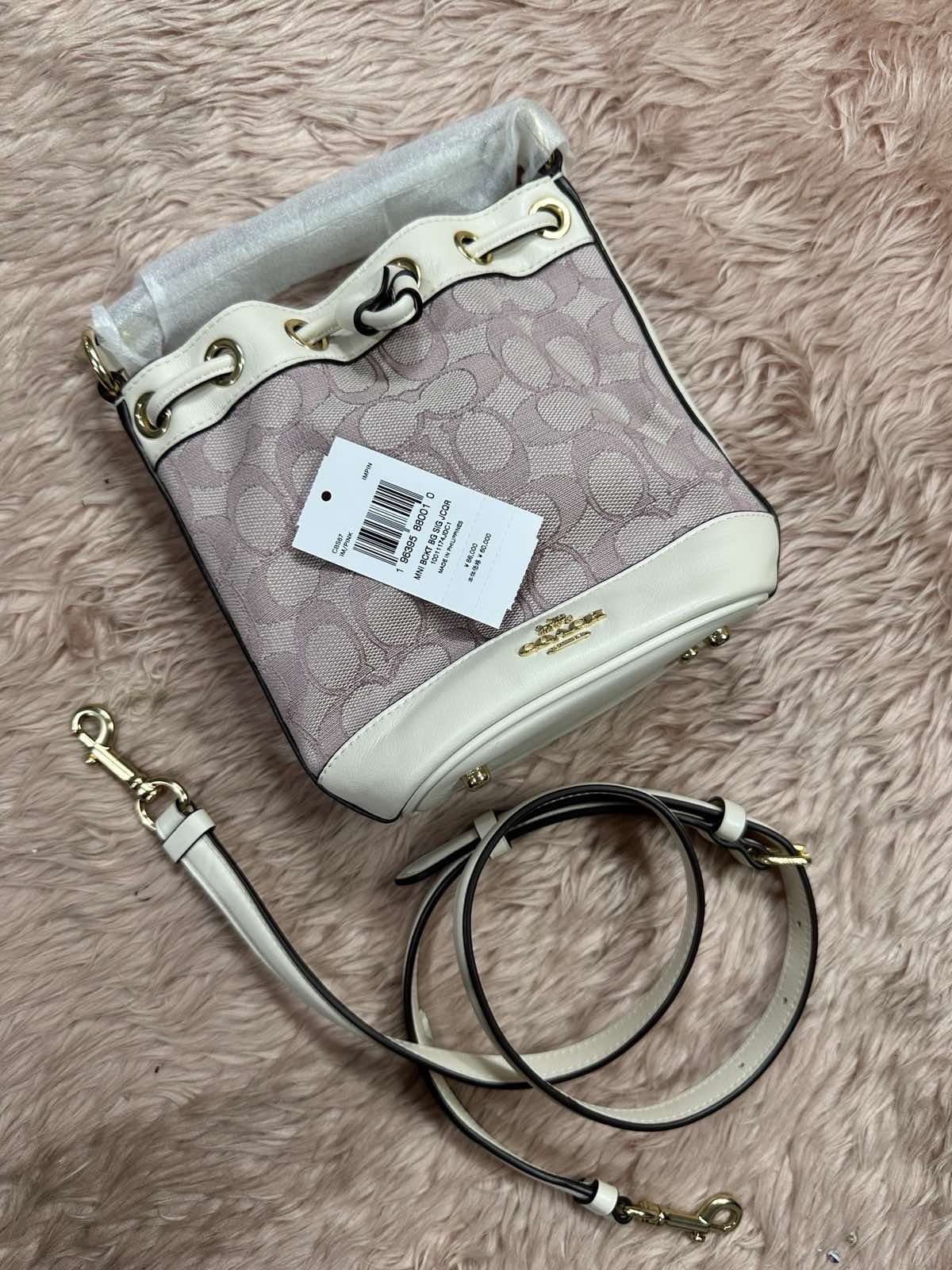 ORIG & IMPORTED COACH Dempsey Drawstring Bucket Pink Small Bag 15 in Signature Jacquard