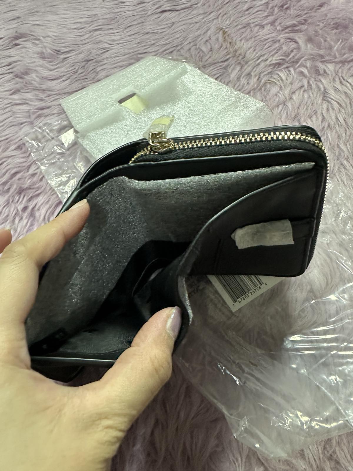 ORIG & IMPORTED Kate Spade Disney Minnie Mouse Zip Around White Wallet