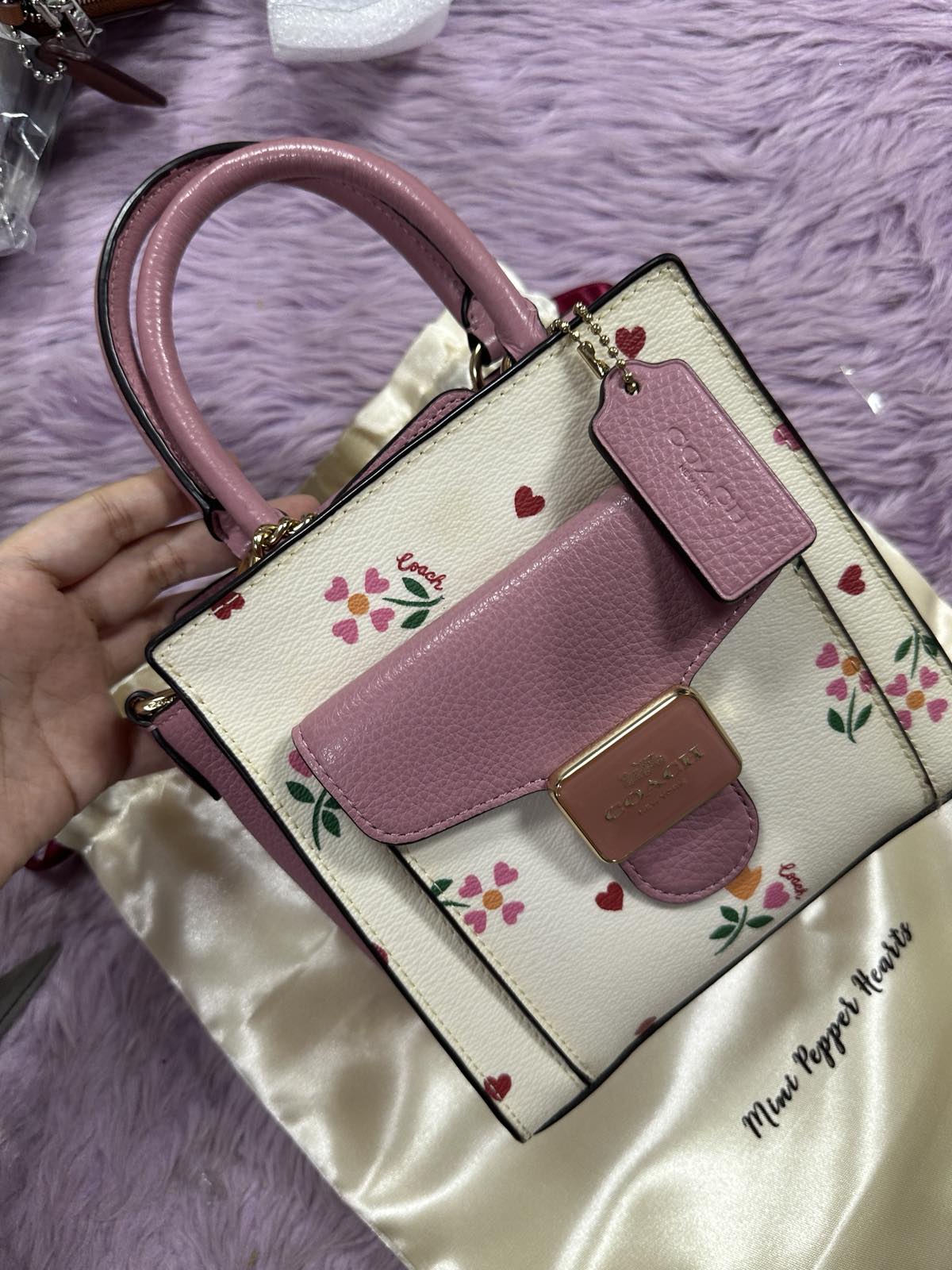 ORIG Preloved Coach Mini Pepper Crossbody With Heart Petal Print Small White Bag