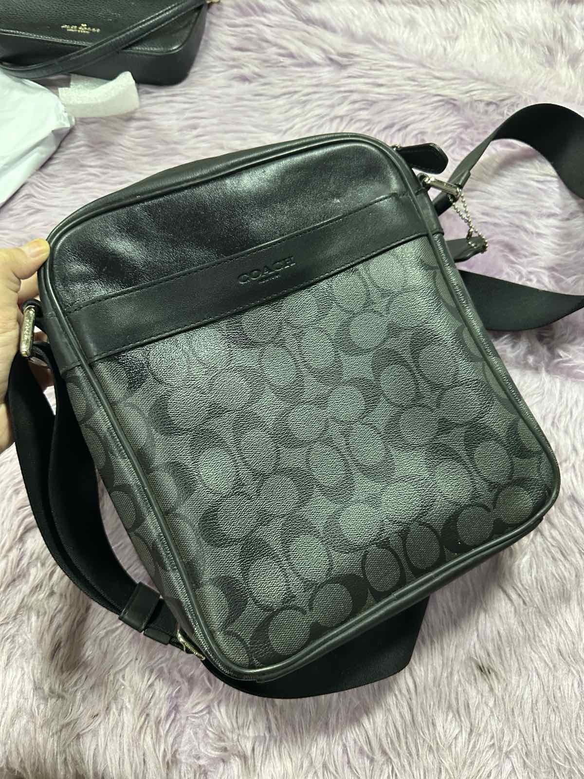 ORIG Preloved Coach Men Charles Flight Signature Crossbody Bag Black