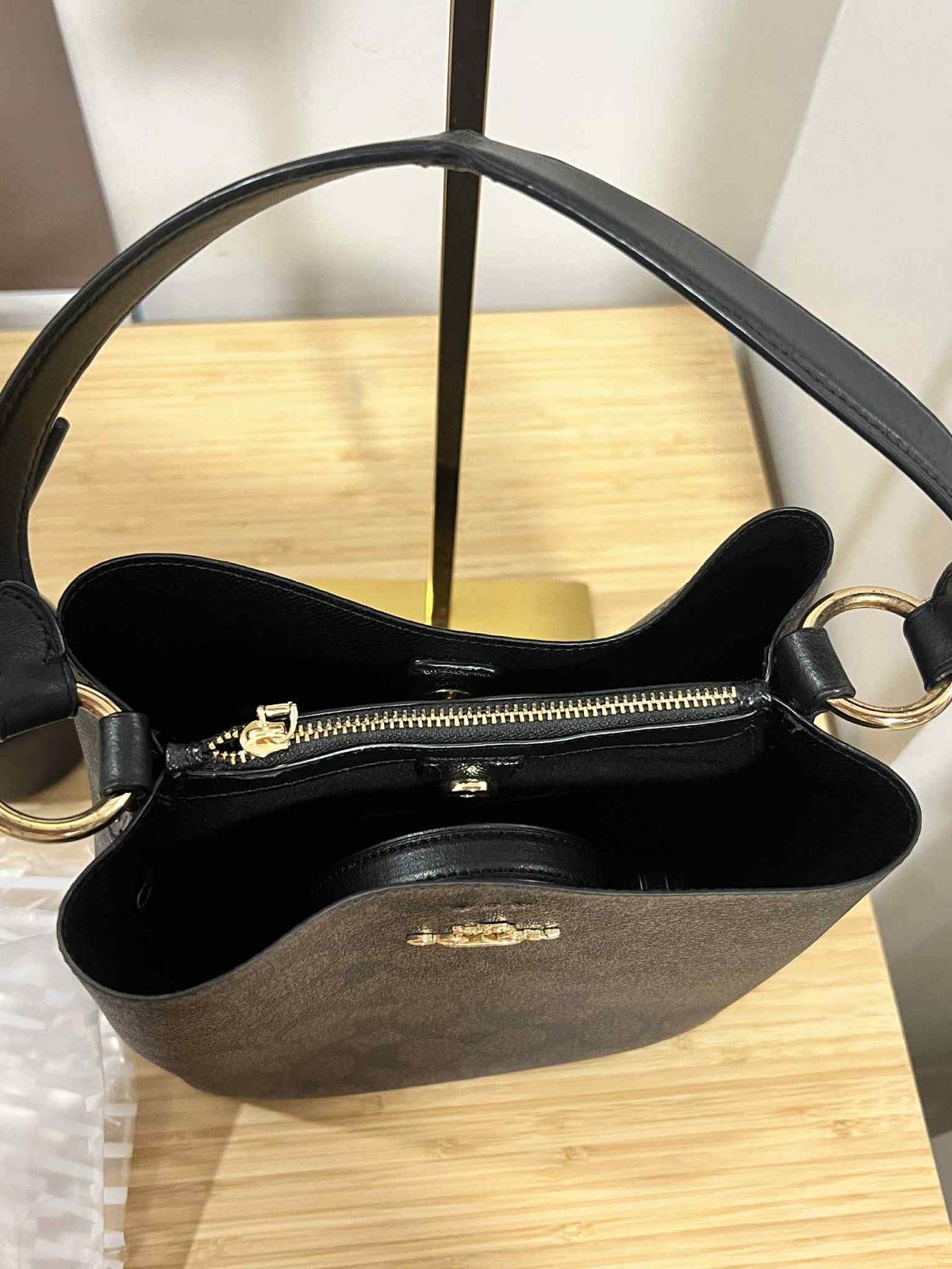 ORIG Preloved Coach Small Town Bucket Bag In Signature Canvas Brown Black