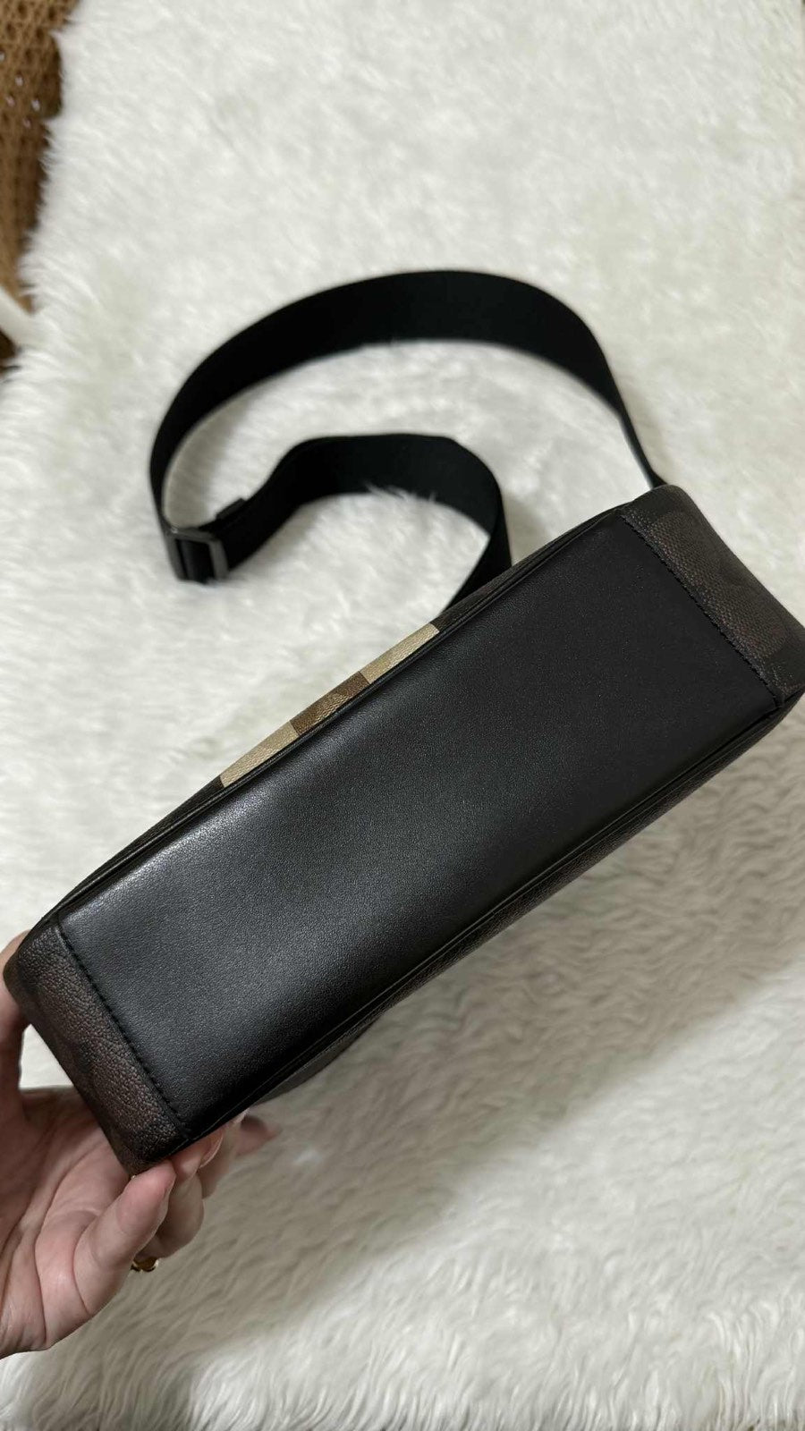 ORIG Preloved Coach Graham Crossbody Men Bag In Blocked Signature Canvas