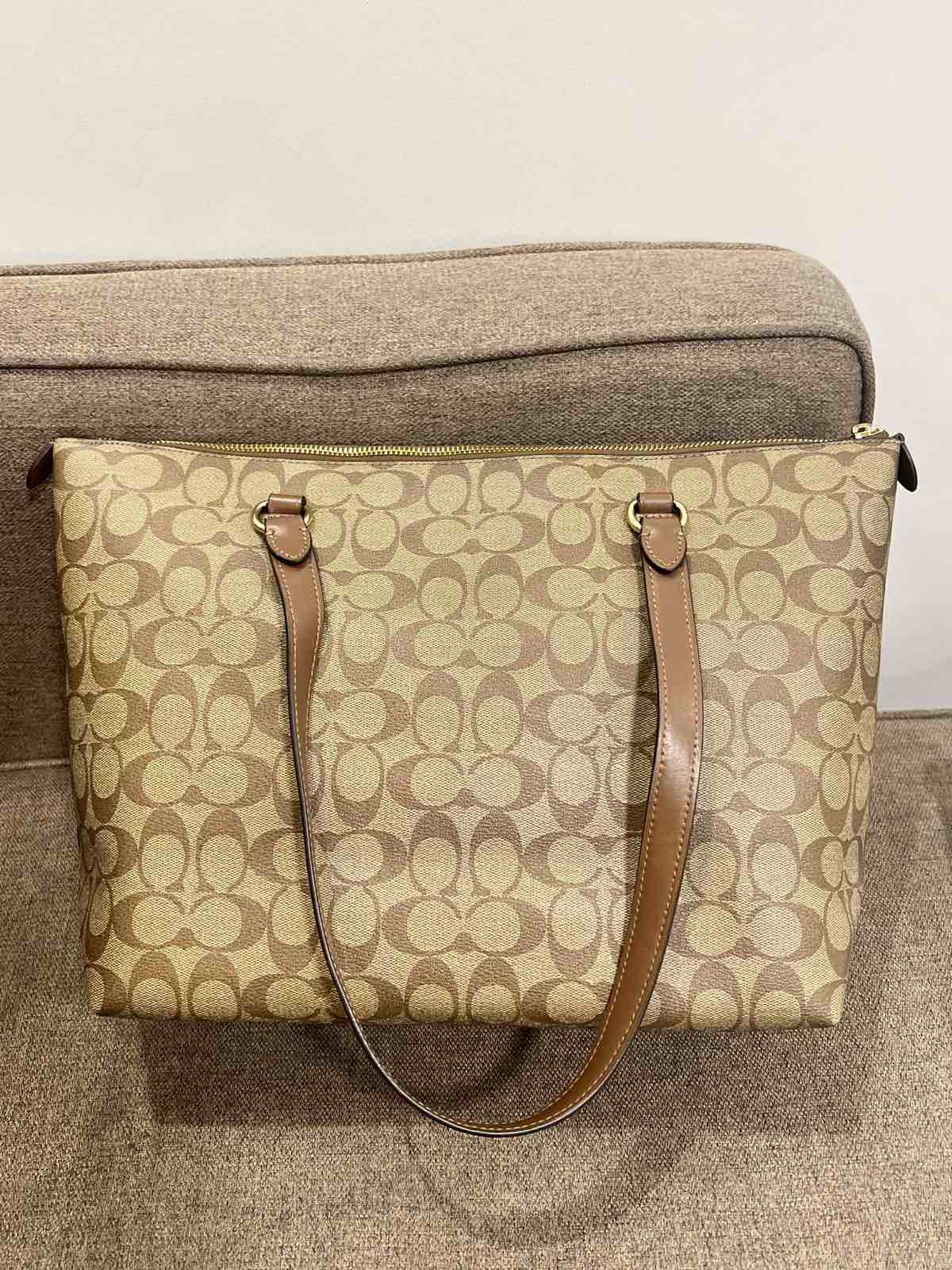 ORIG Preloved Coach Gallery Tote Signature Canvas Big Khaki Bag