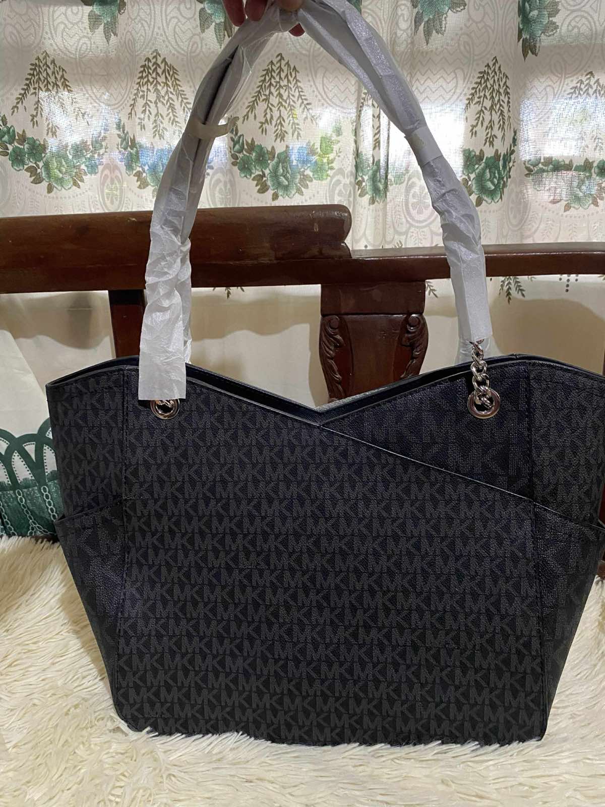 ORIG & IMPORTED Michael Kors Large Chain Shoulder Tote Black Bag