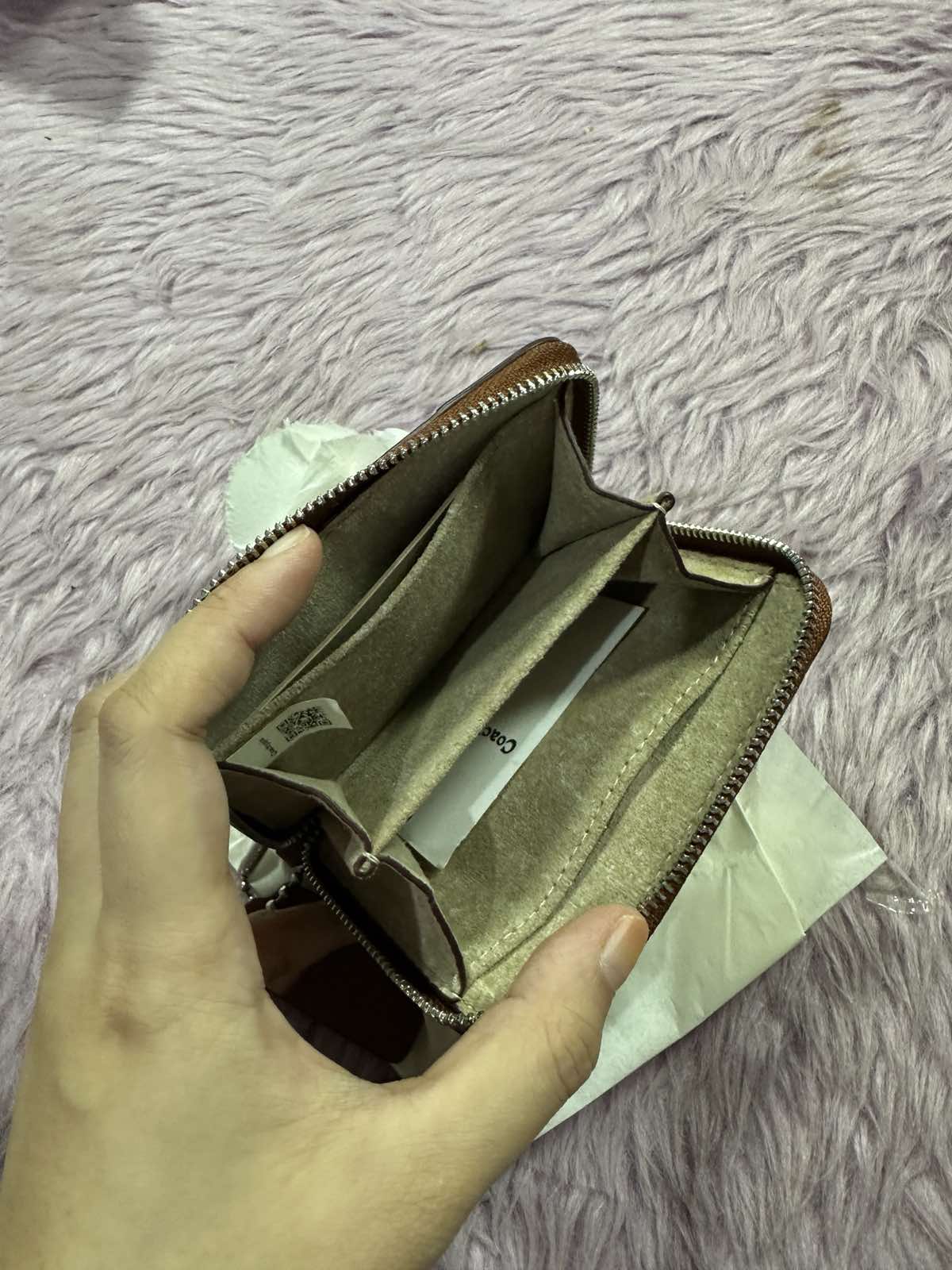 ORIG & IMPORTED Retail Coach Zip Around Black Wallet In Wavy Stripe Upcrafted Leather