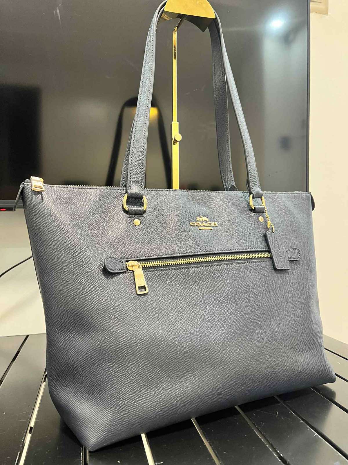 ORIG Preloved Coach Gallery Tote Navy Blue Bag