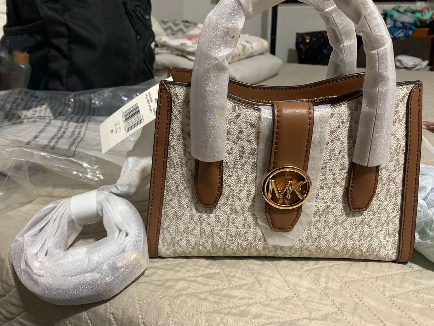 ORIG & IMPORTED Michael Kors MK Gabby Small Logo Satchel White Bag