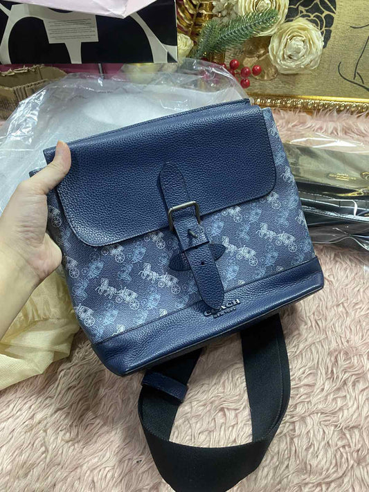 ORIG Preloved Coach Hudson Men Crossbody Blue Bag with horse print