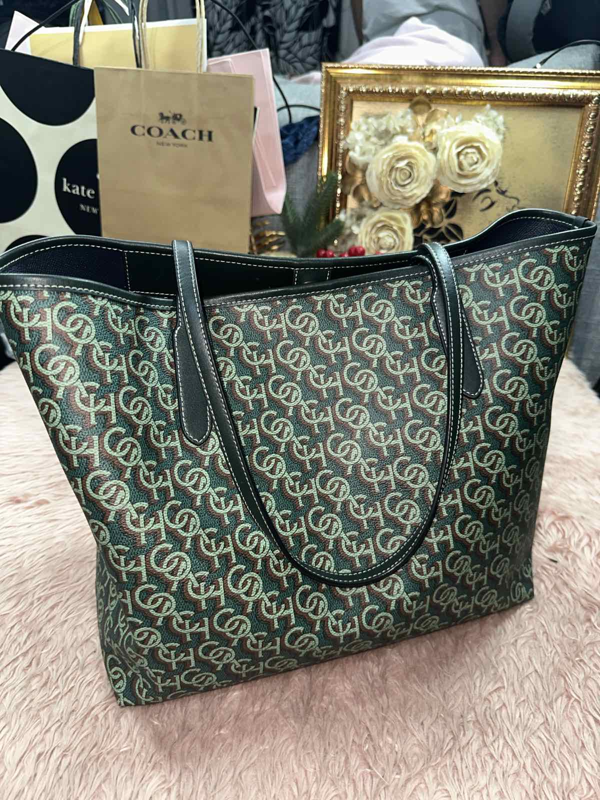 ORIG & IMPORTED Coach City Tote Large Green Bag With Monogram Print