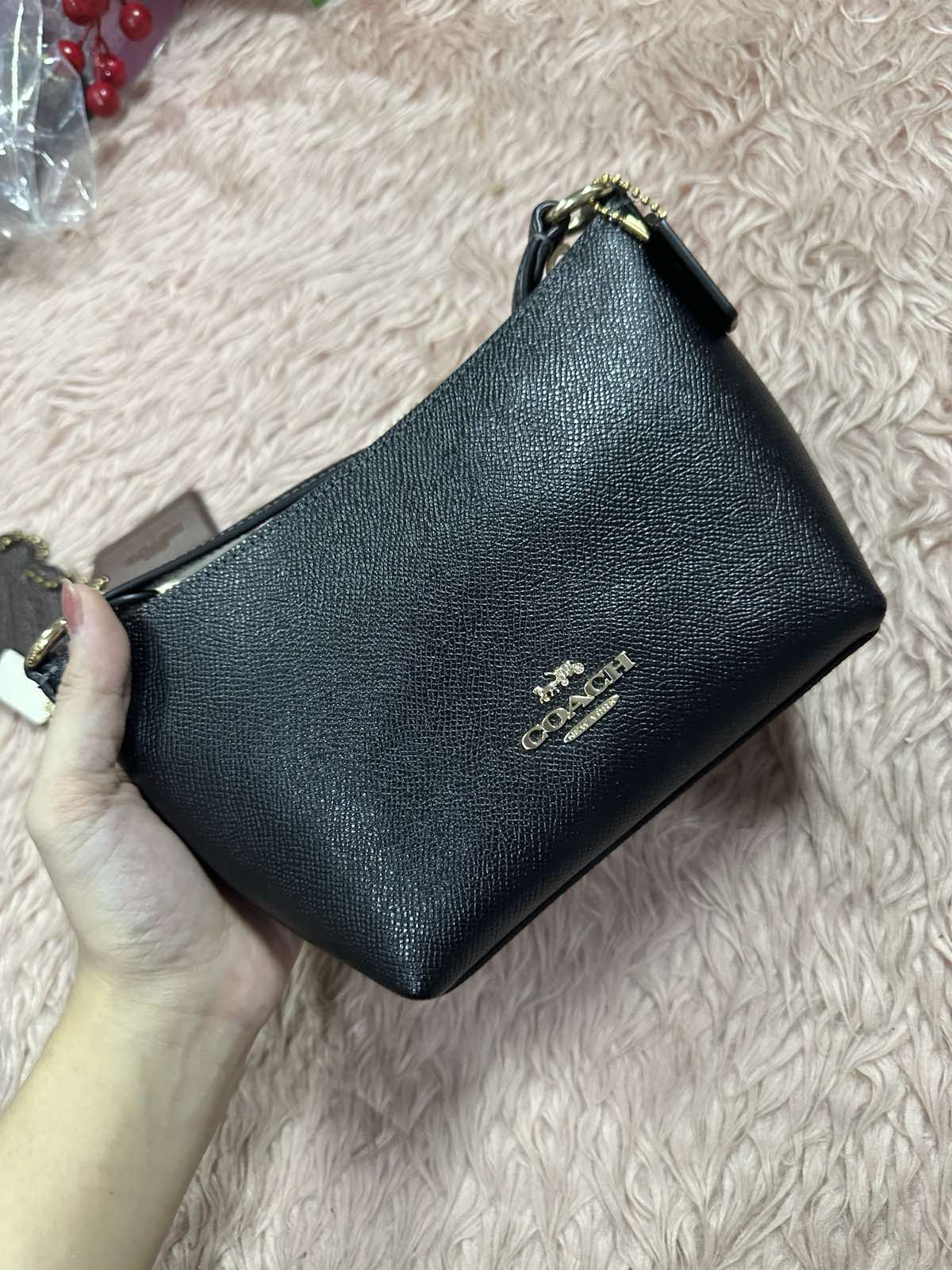 ORIG Preloved Coach Zip Top Crossbody Small Black Bag