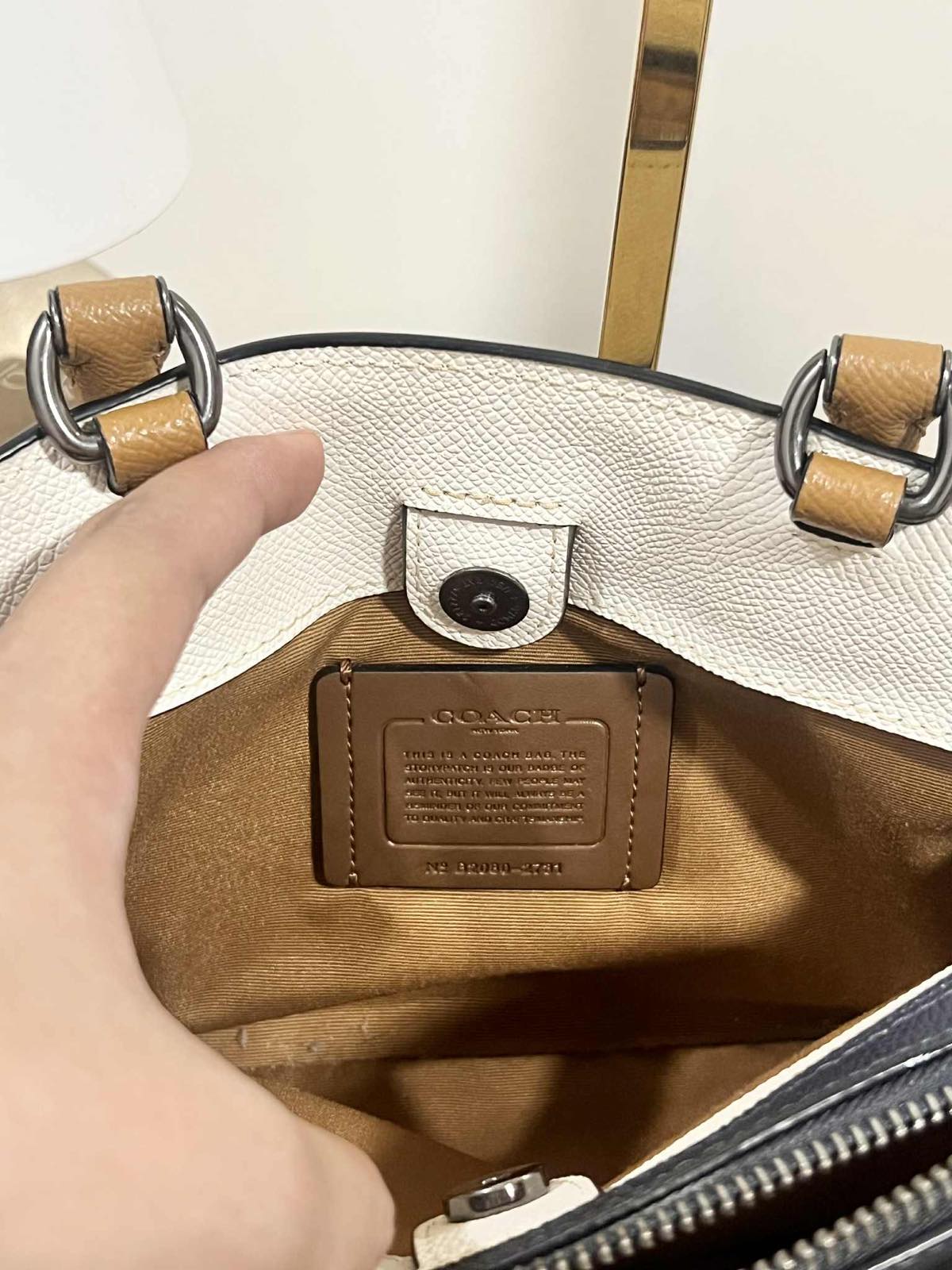 ORIG Preloved Coach Mini Lillie Carryall Medium Colorblock White Satchel Bag