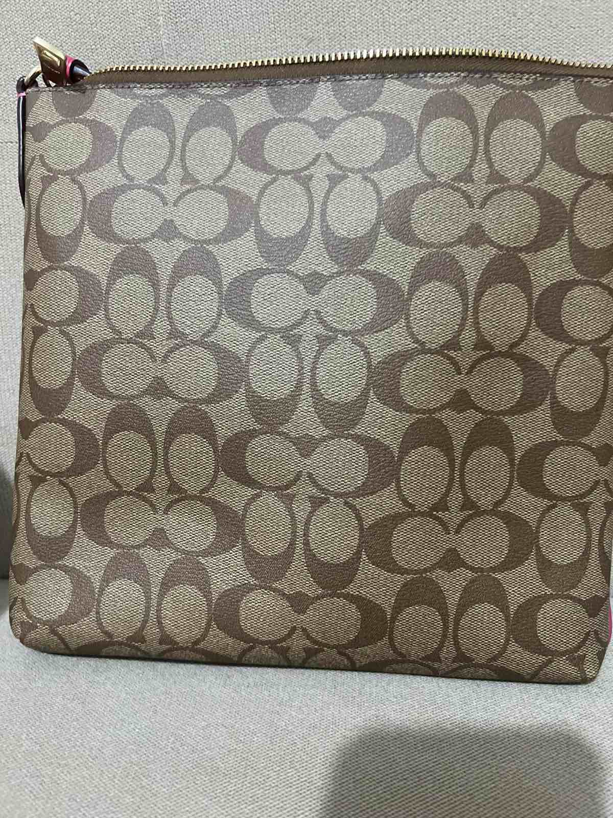 ORIG & IMPORTED Coach Rowan File Bag in Khaki/Pink
