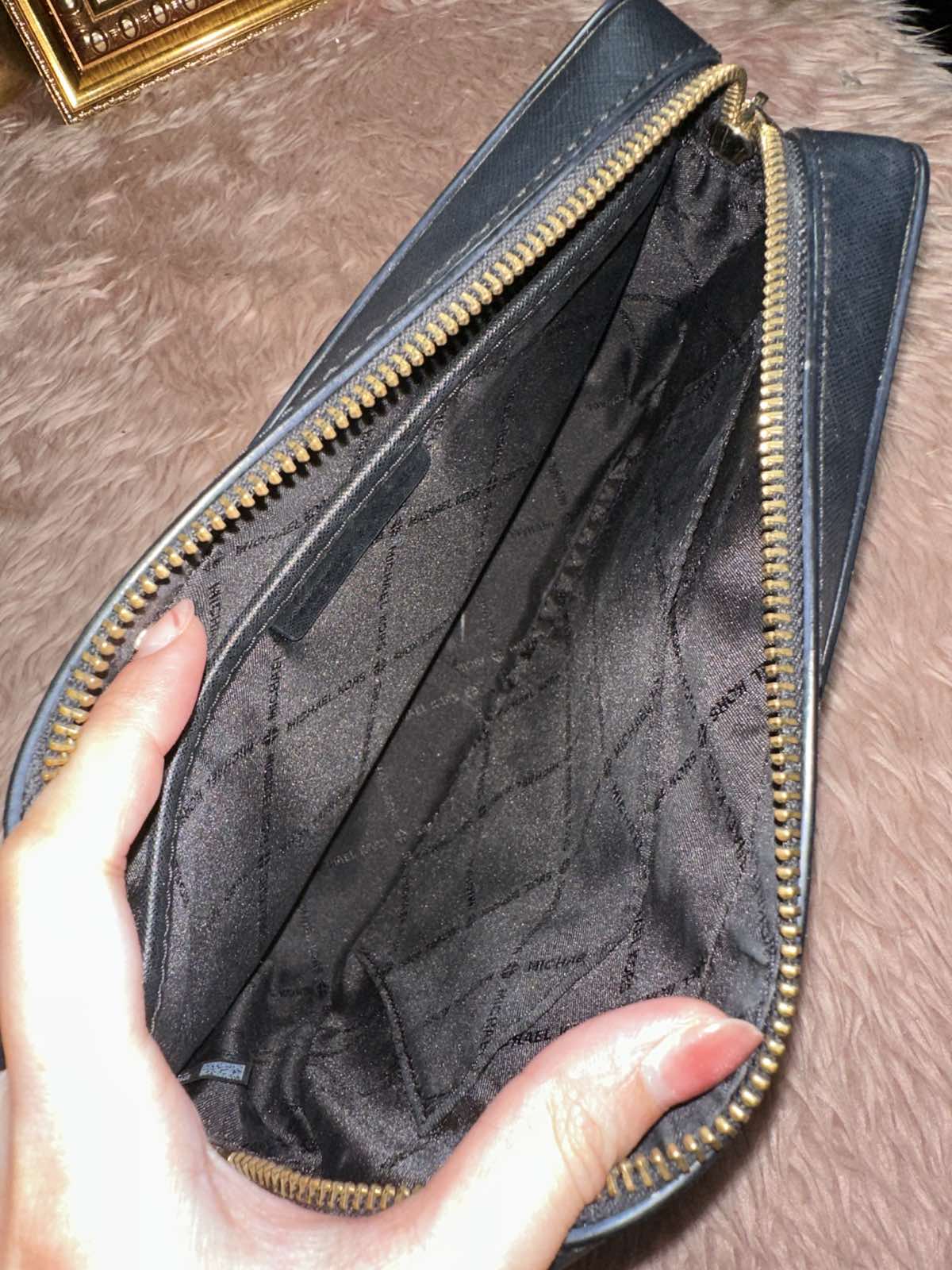 ORIG Preloved Michael Kors MK Black Jet Set Camera Bag