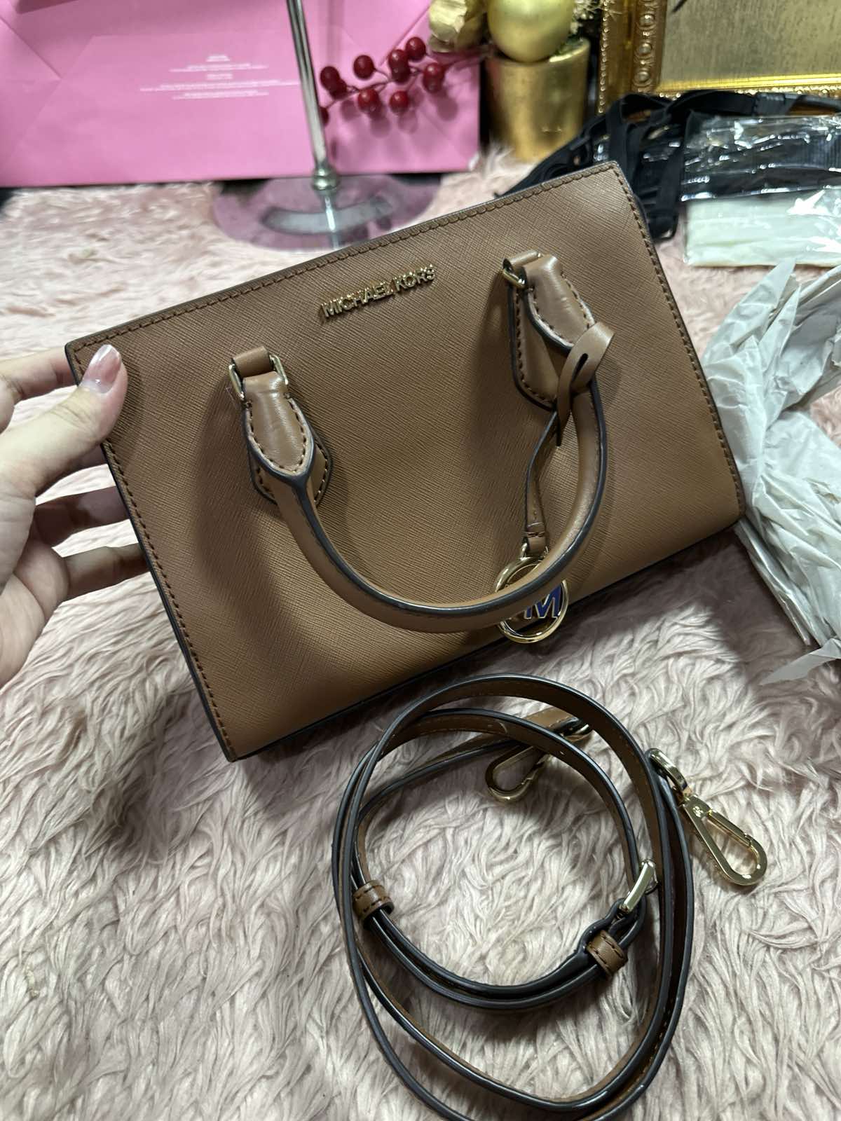 ORIG & IMPORTED Michael Kors Sheila Satchel Small Brown Bag