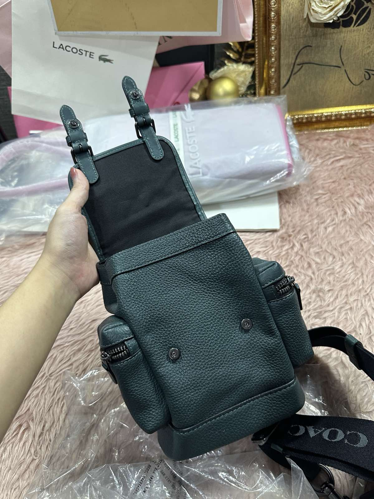 ORIG & IMPORTED Coach Sprint Sling Pack Men Green Small Body Bag