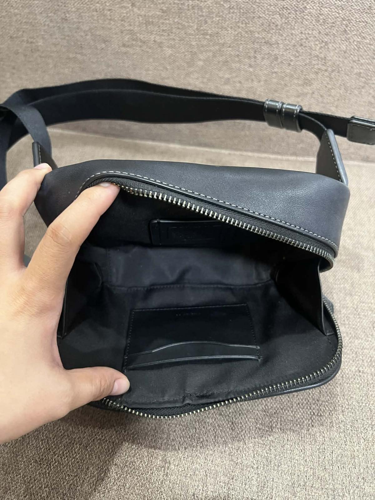 ORIG Preloved Coach Wyatt Belt Black Men Bag In Signature Canvas