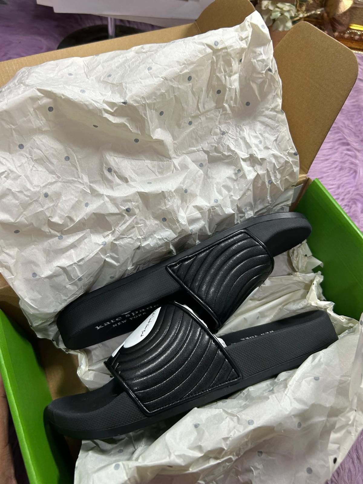 ORIG & IMPORTED KateSpade KS Heart Sandals Black