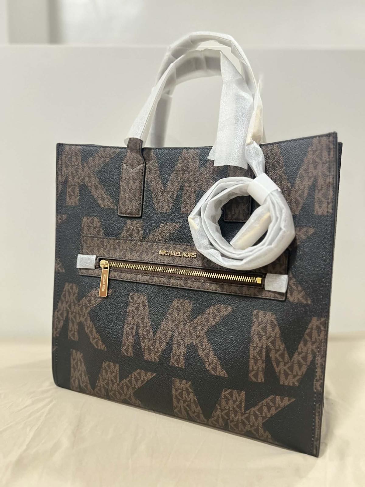 ORIG & IMPORTED Michael Kors MK Kenly Large Brown Tote Bag