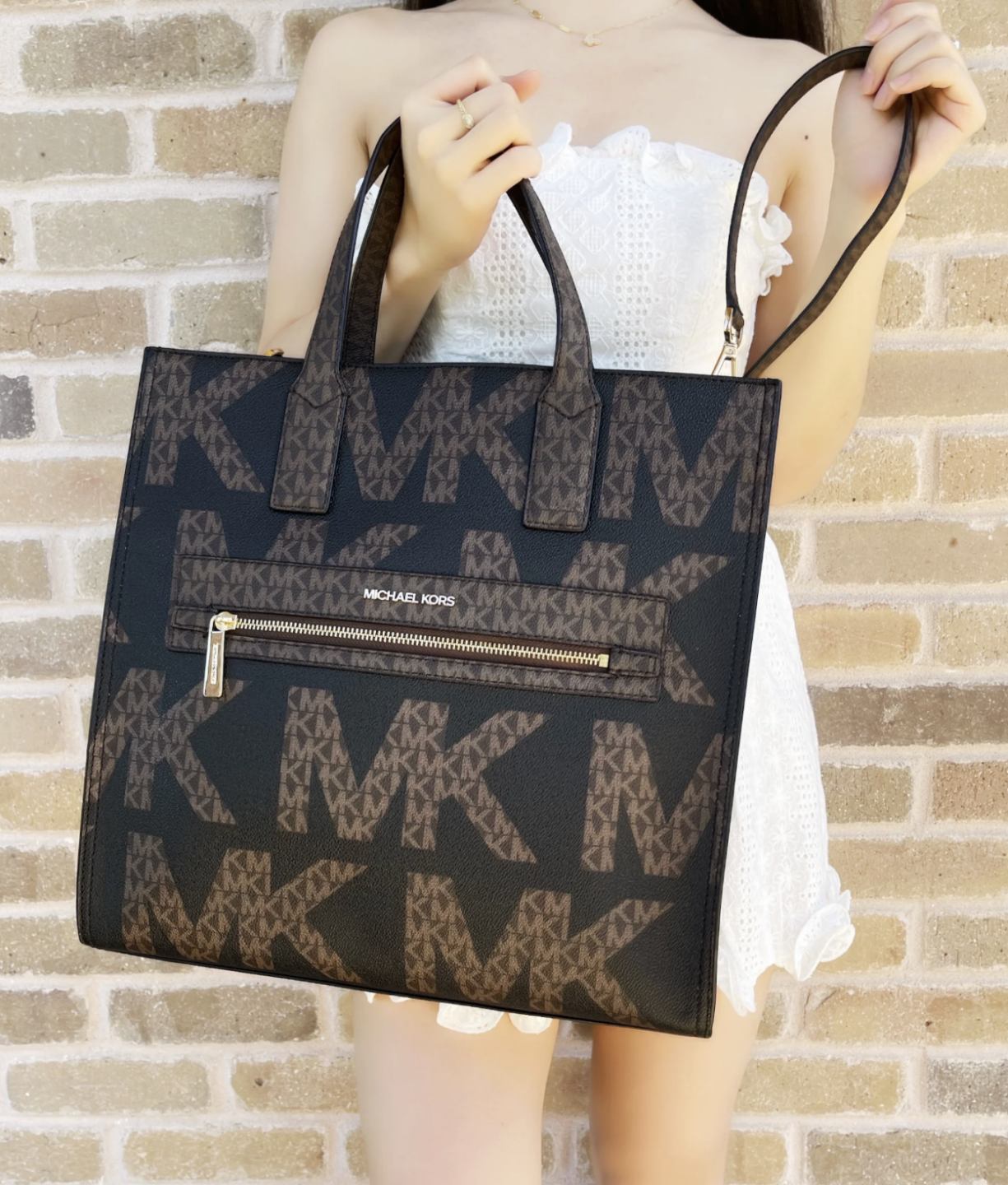 ORIG & IMPORTED Michael Kors MK Kenly Large Brown Tote Bag