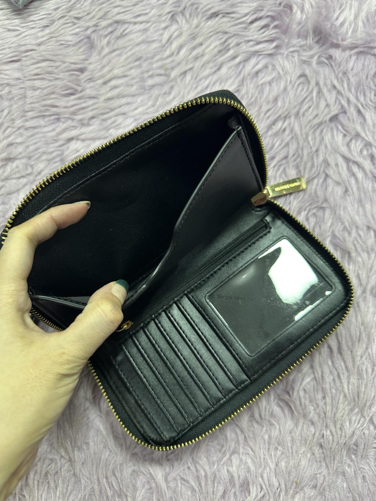 ORIG Preloved Michael Kors MK Fulton Phone Wristlet Medium Black Wallet