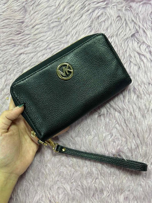 ORIG Preloved Michael Kors MK Fulton Phone Wristlet Medium Black Wallet