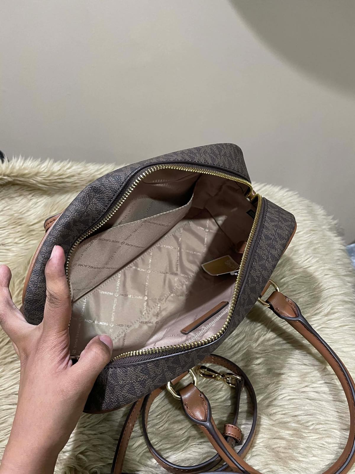 ORIG & IMPORTED Michael Kors MK Thompson Medium Signature Logo Satchel Duffle Brown/White Bag