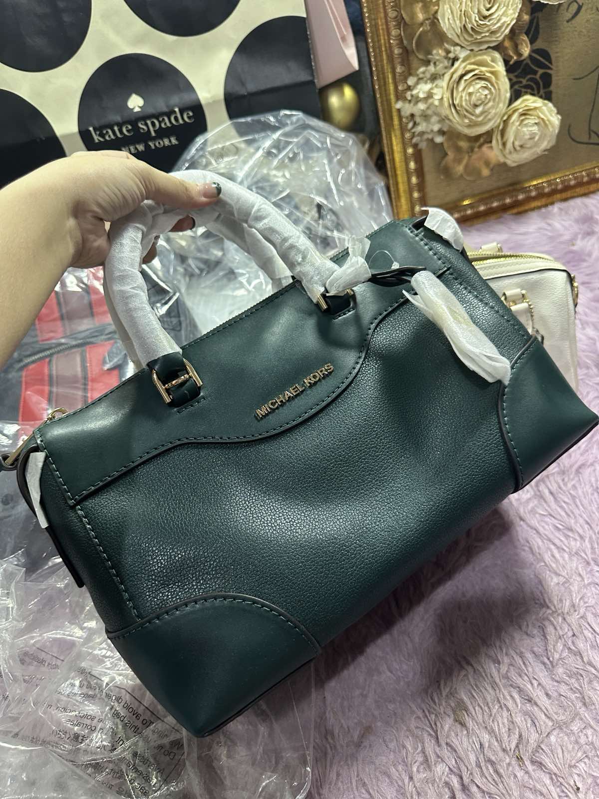 ORIG & IMPORTED Michael Kors MK Maya Medium Pebbled Leather Satchel Duffle Green Bag