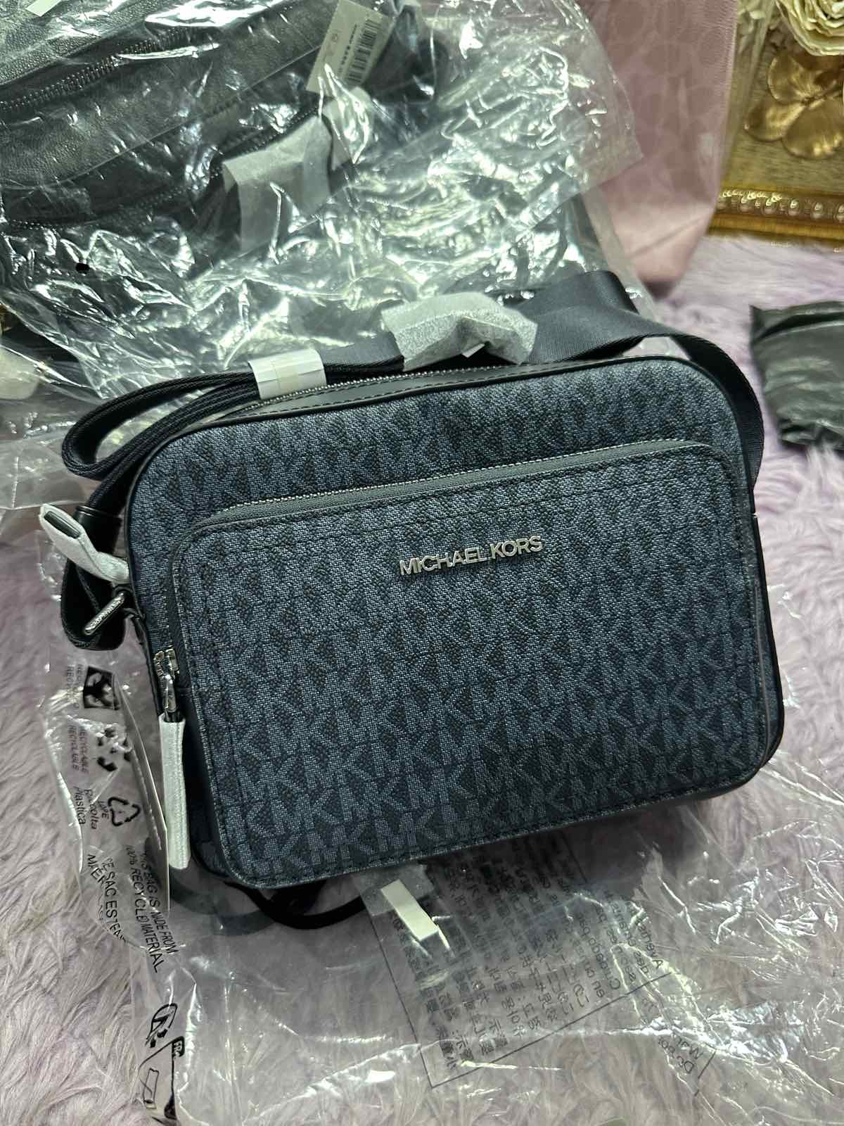 ORIG & IMPORTED Michael Kors MK Cooper EW Crossbody Camera Men's Bag Black/Blue