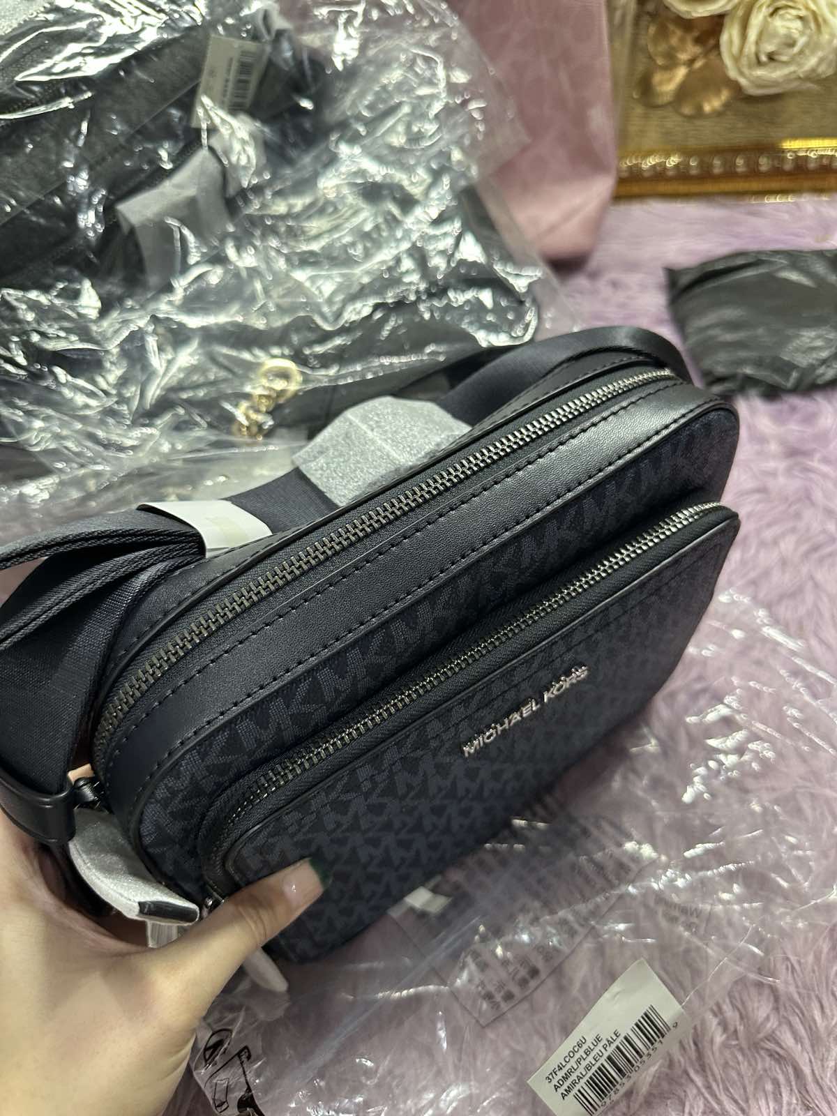 ORIG & IMPORTED Michael Kors MK Cooper EW Crossbody Camera Men's Bag Black/Blue