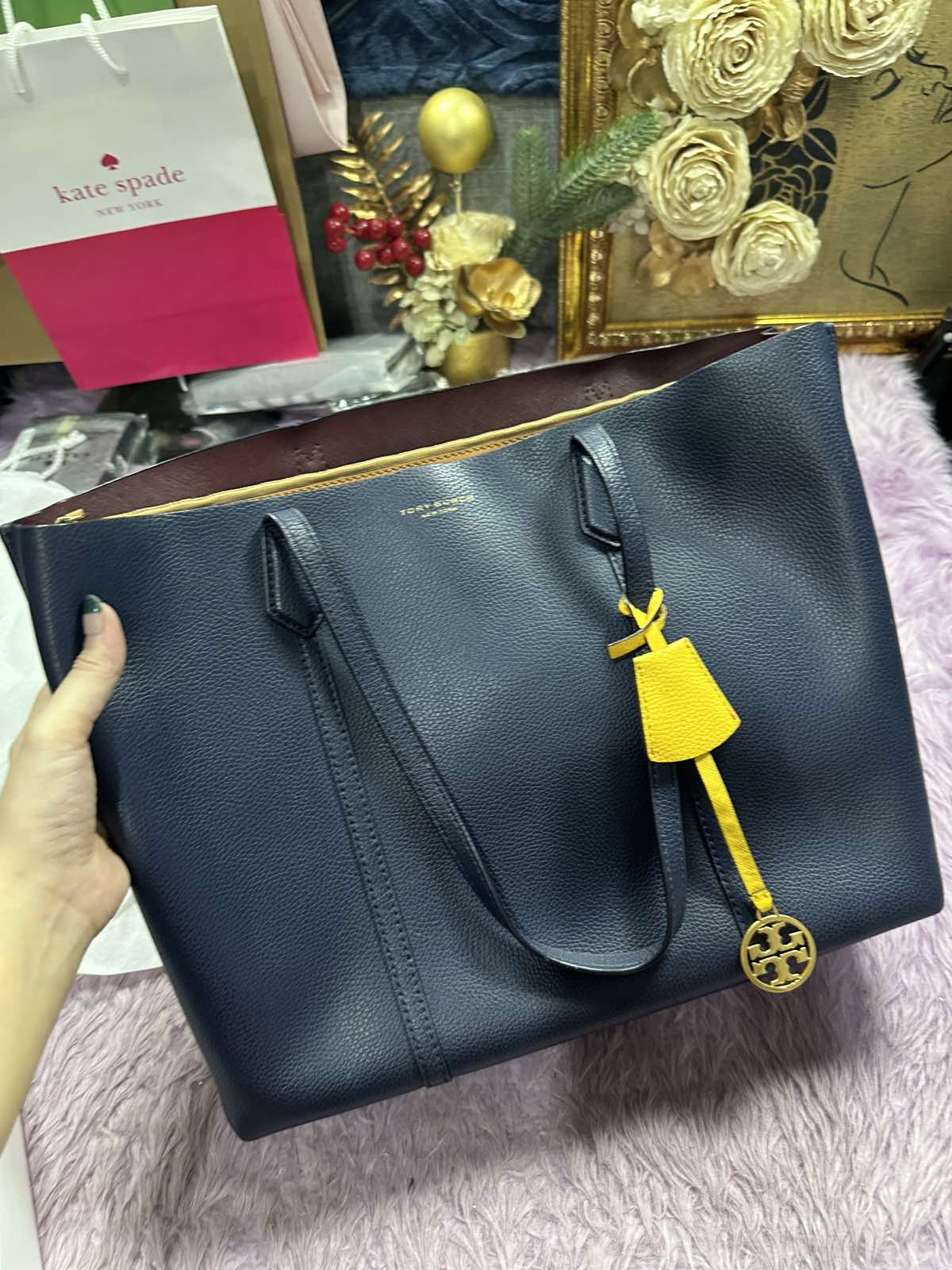 ORIG Preloved Tory Burch Perry Triple Compartment Large Tote Black Blue