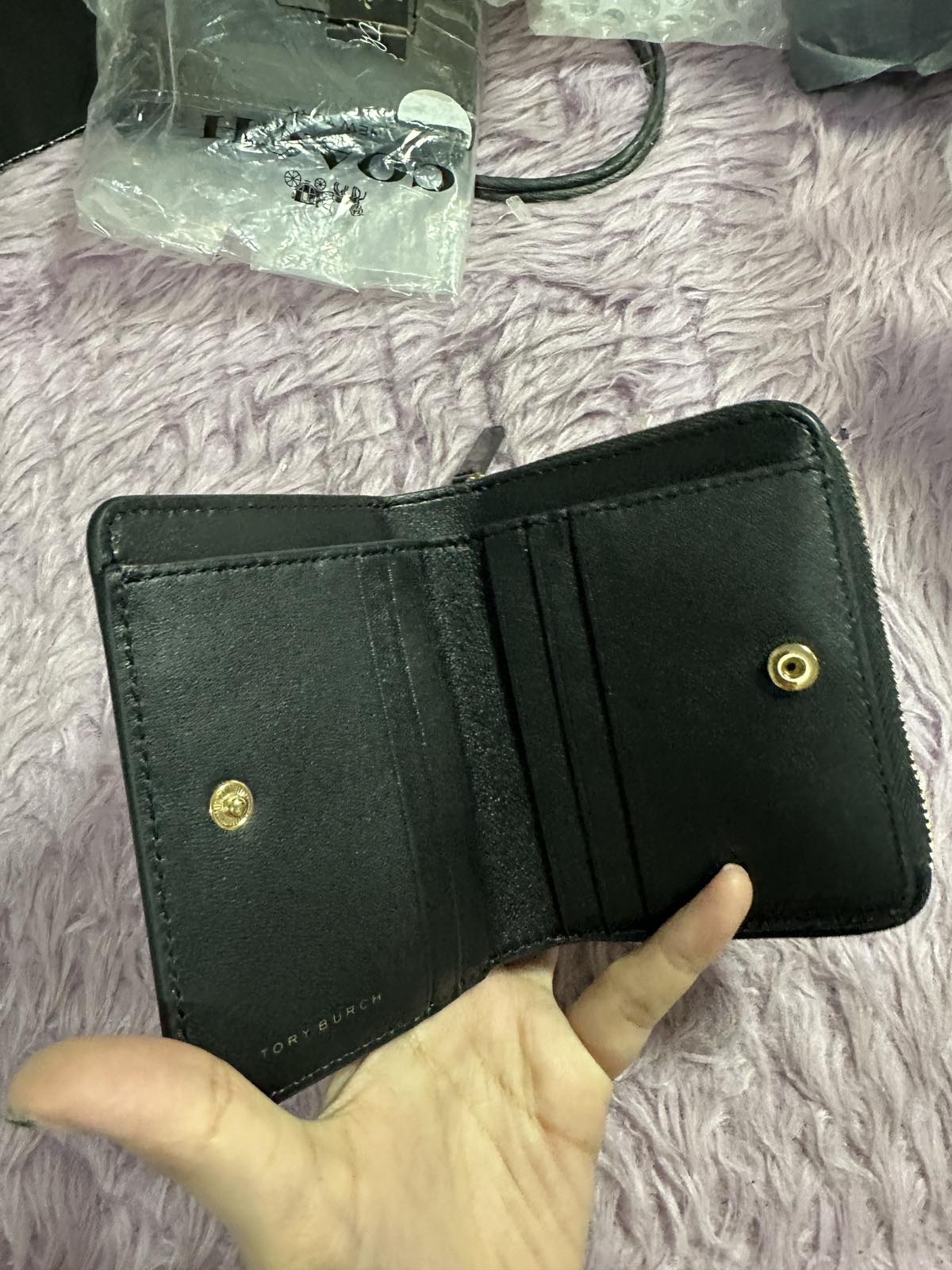 ORIG & IMPORTED Tory Burch Emerson Black Patent Small Wallet