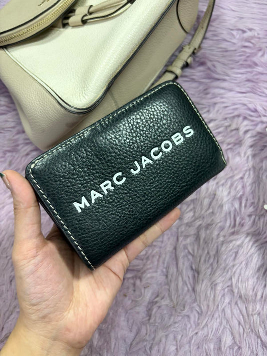 ORIG Preloved Marc Jacobs MJ The Leather Mini Compact Black Wallet